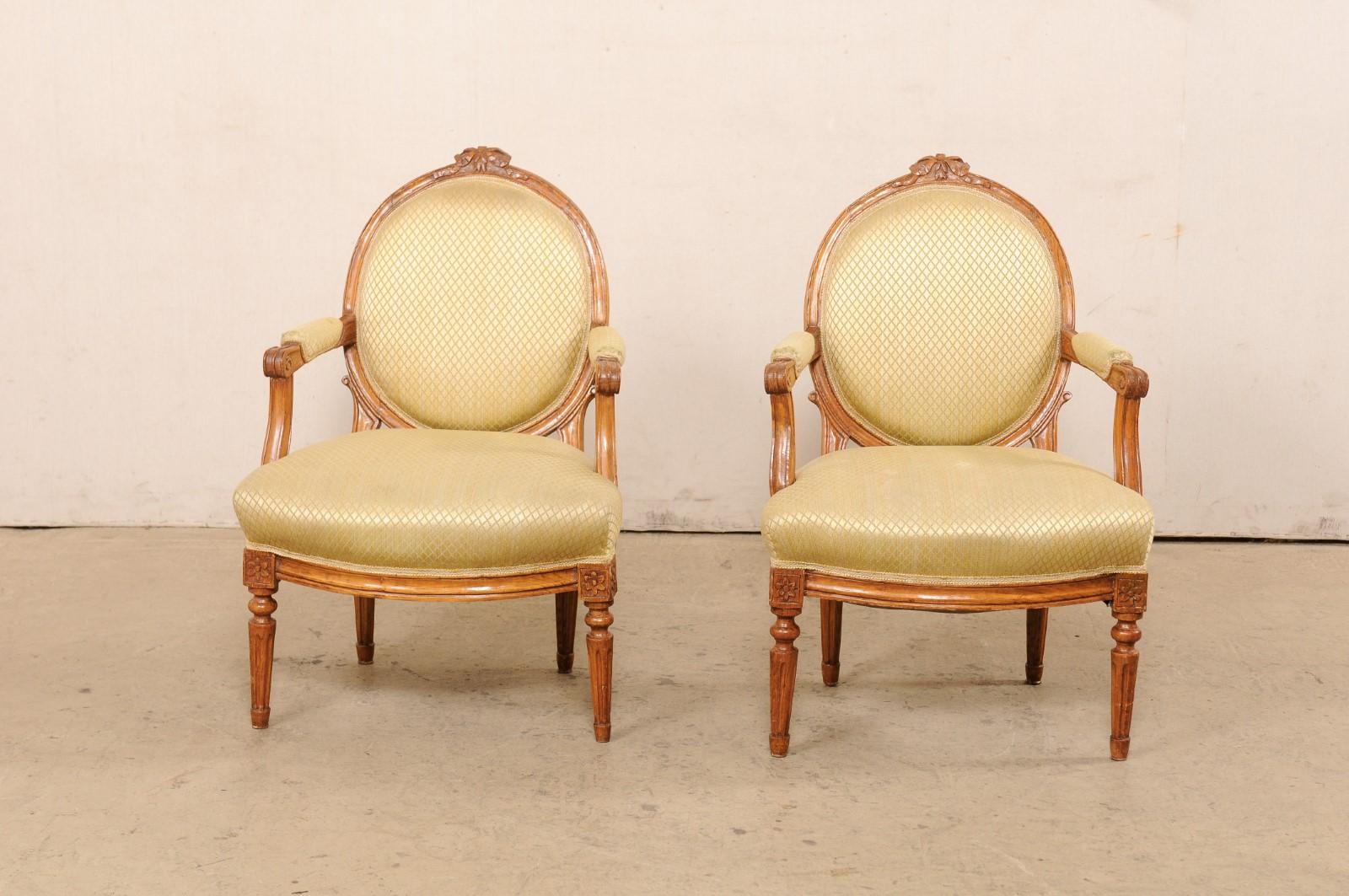 French Pair of Louis XVI Style Oval-Back Fauteuils For Sale 6