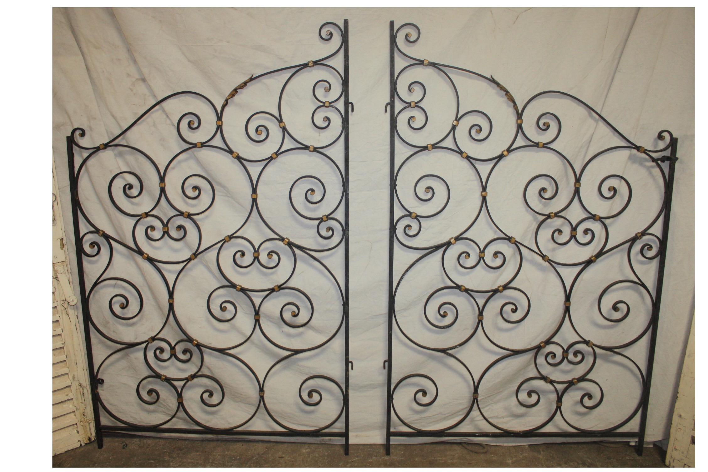 French Pair of Mid-20th Century Gates For Sale 13