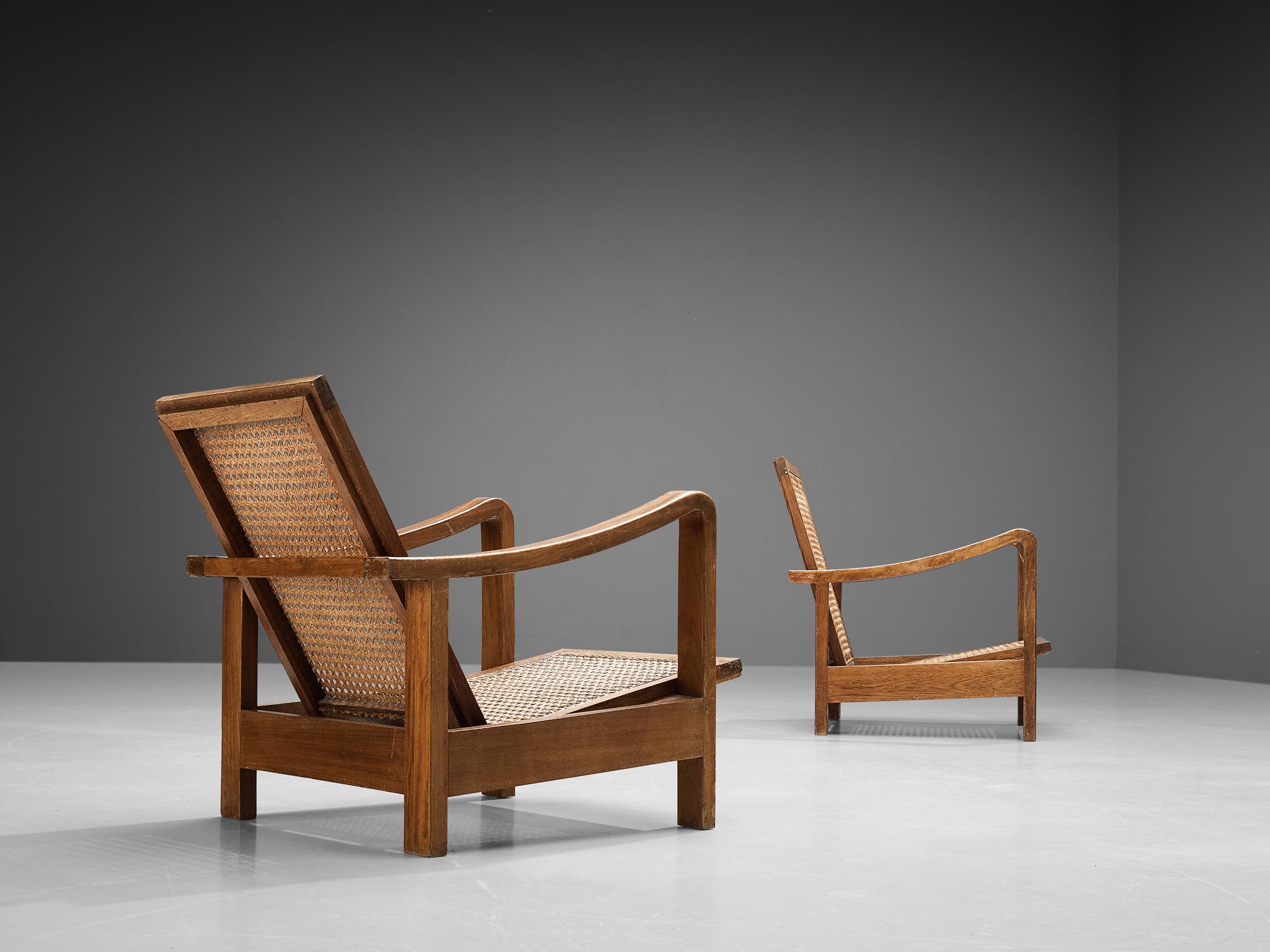 French Pair of Naturalistic Lounge Chairs in Oak and Cane 1