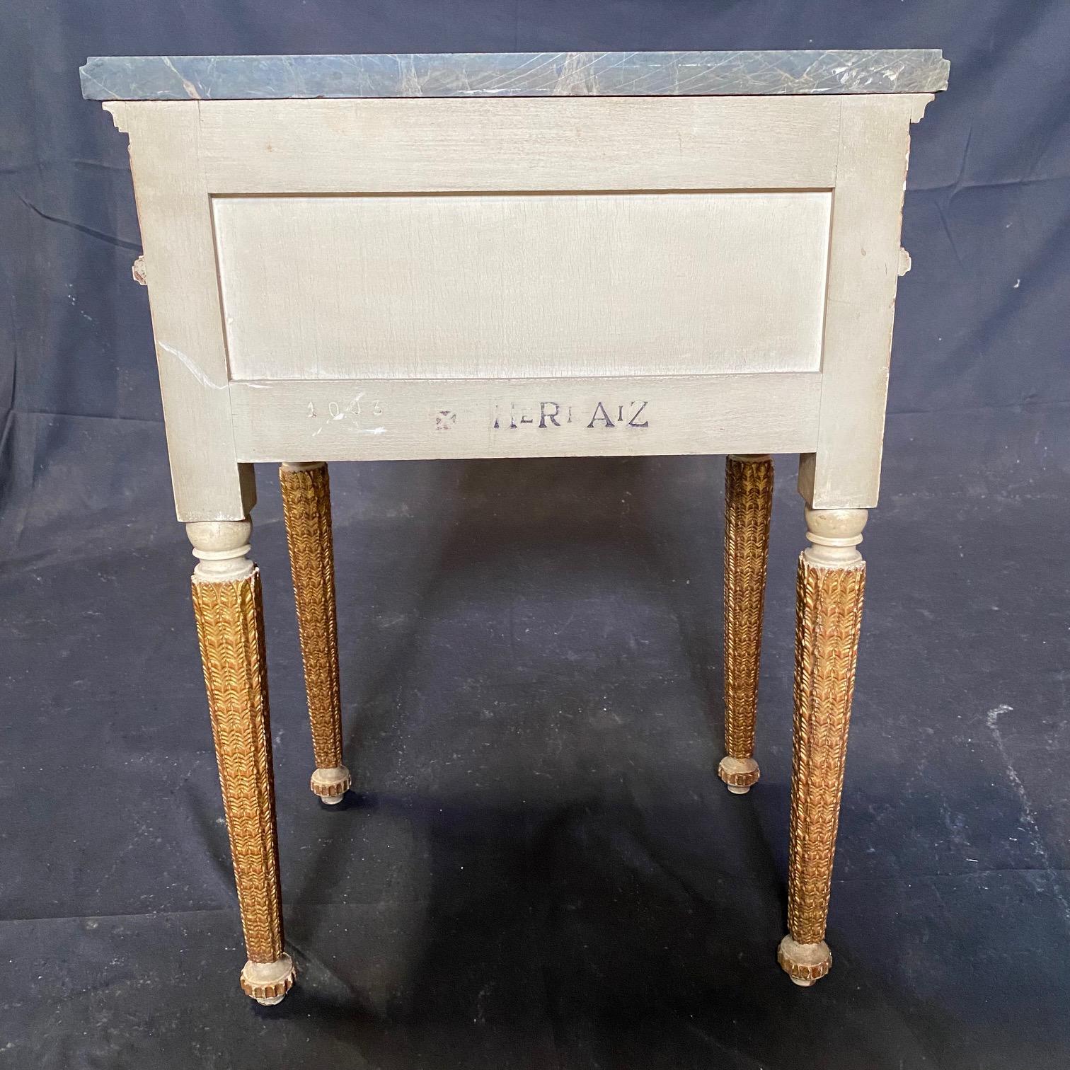 French Pair of Neoclassical Style Painted Wood Nightstands For Sale 2