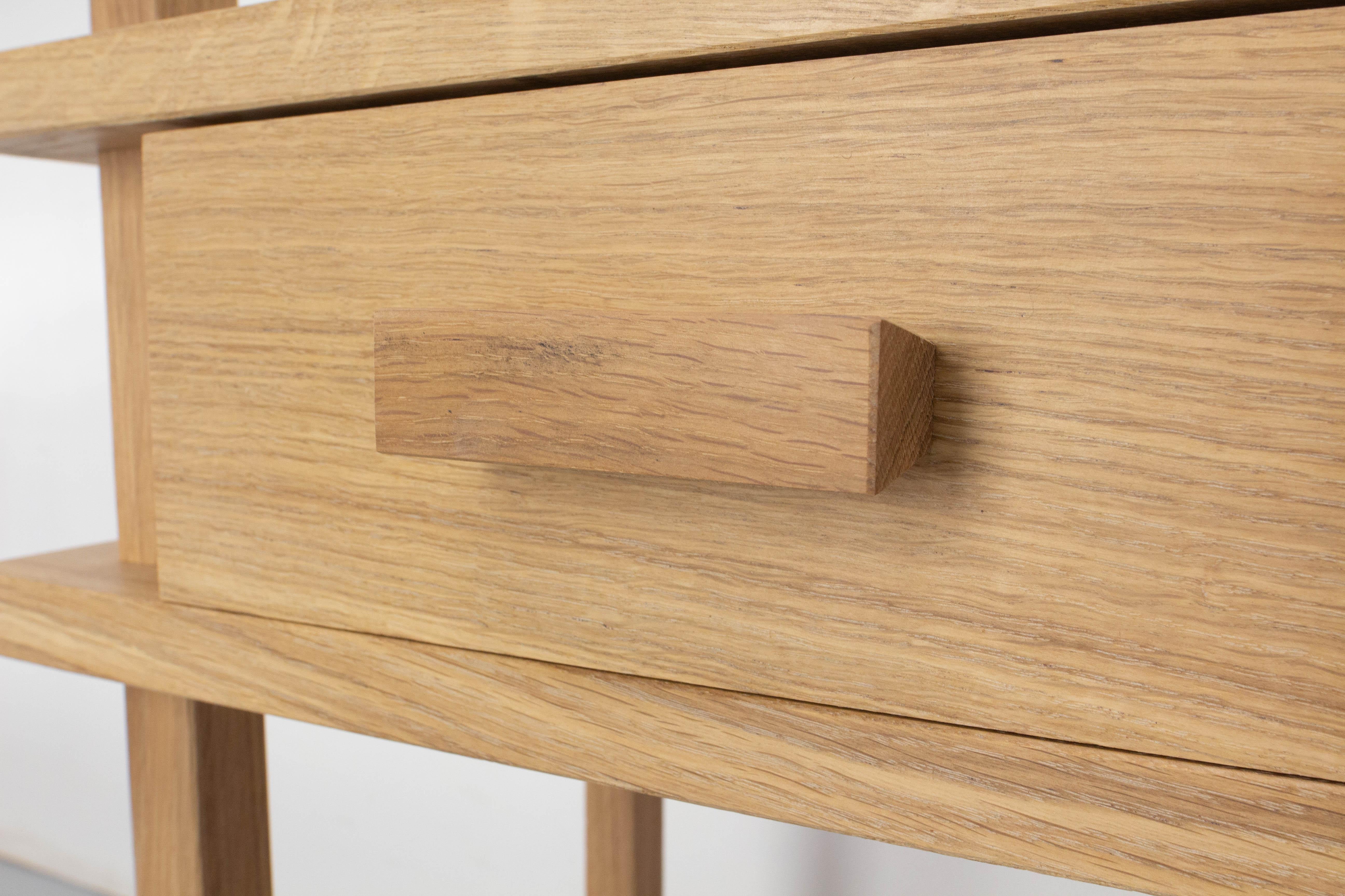 Paire de tables de chevet françaises Armoires d'appoint Chevet  Profondeur 18 pouces en vente 3