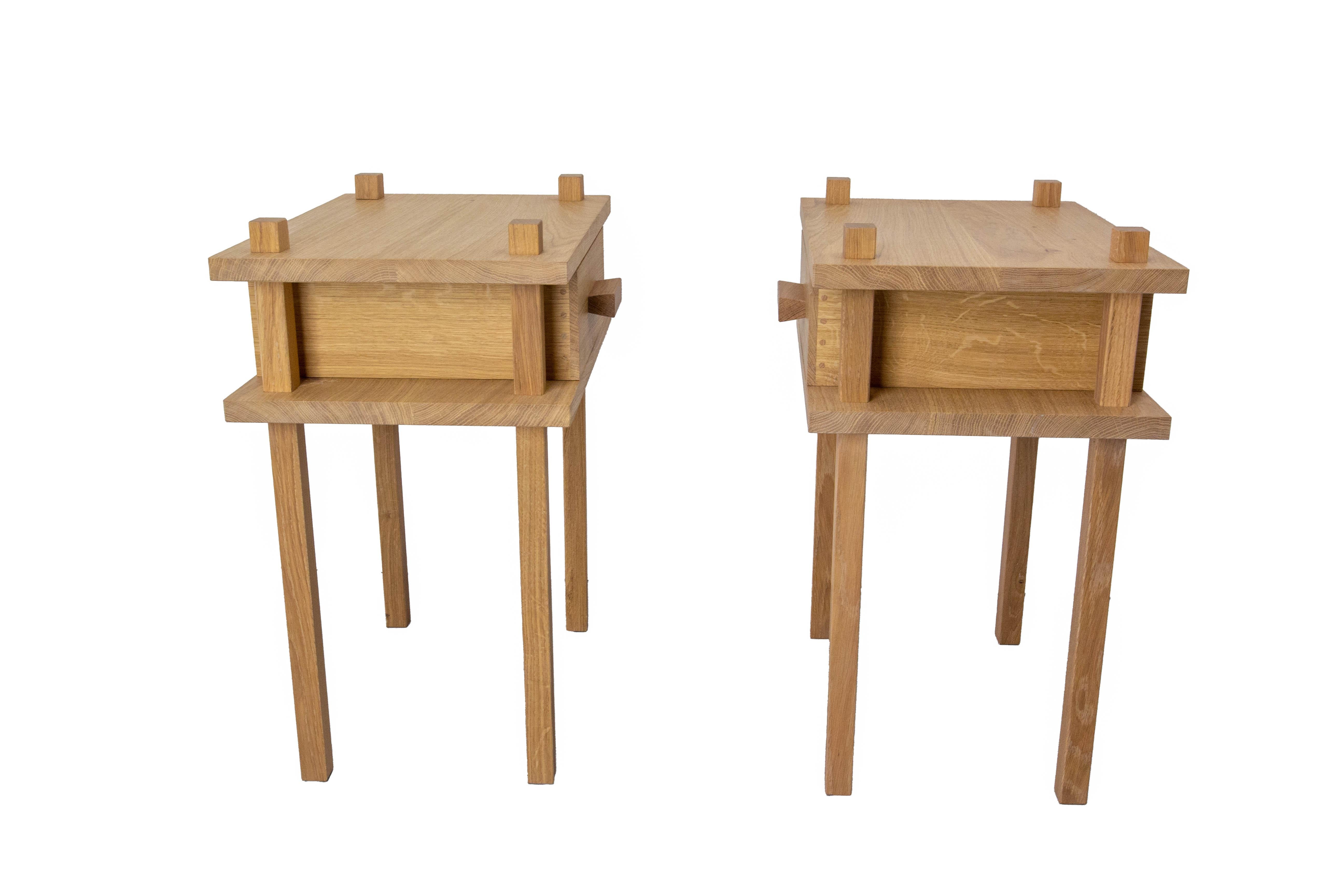 Paire de tables de chevet françaises Armoires d'appoint Chevet  Profondeur 18 pouces en vente 5