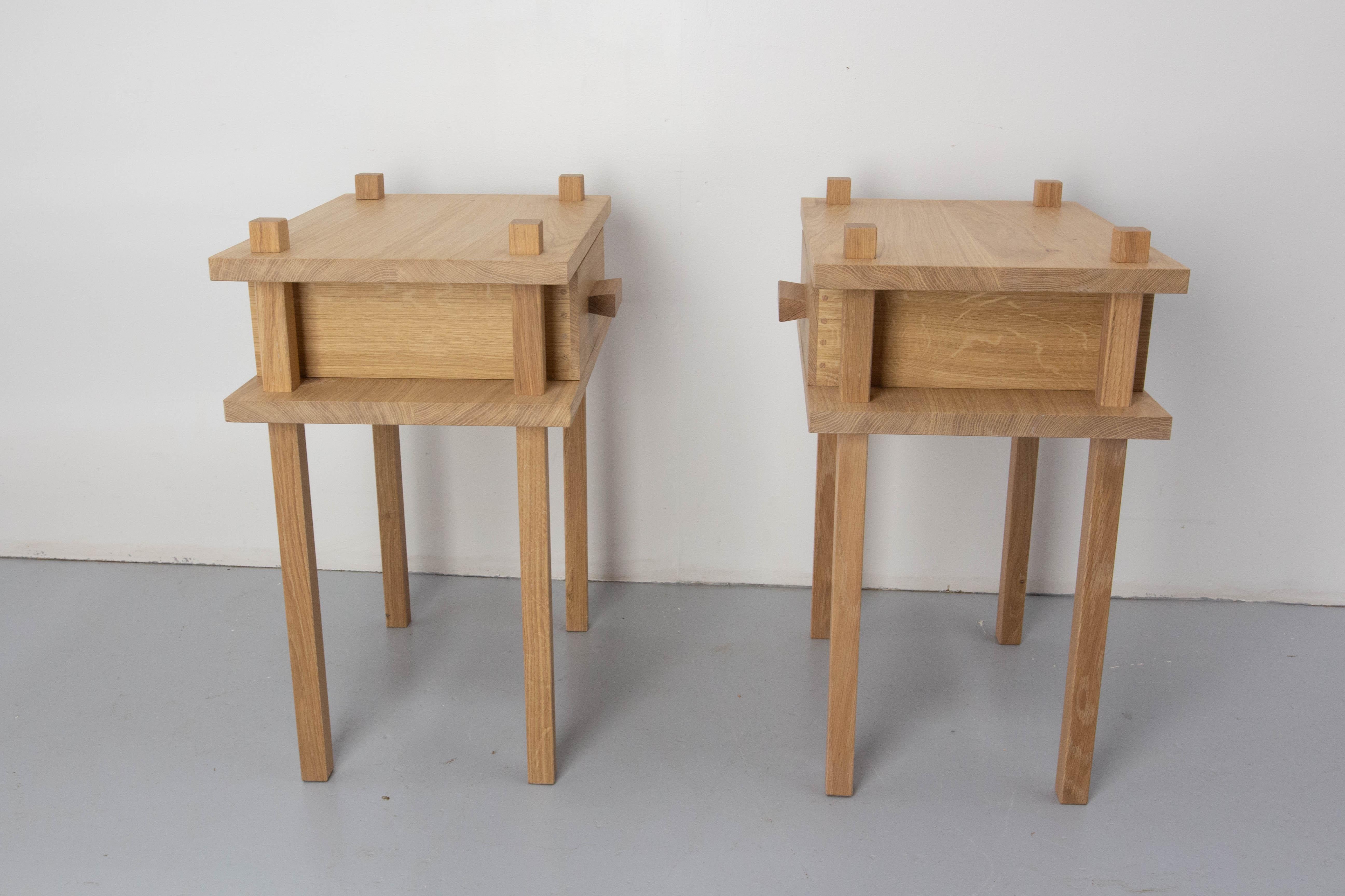 Paire de tables de chevet françaises Armoires d'appoint Chevet  Profondeur 18 pouces en vente 6