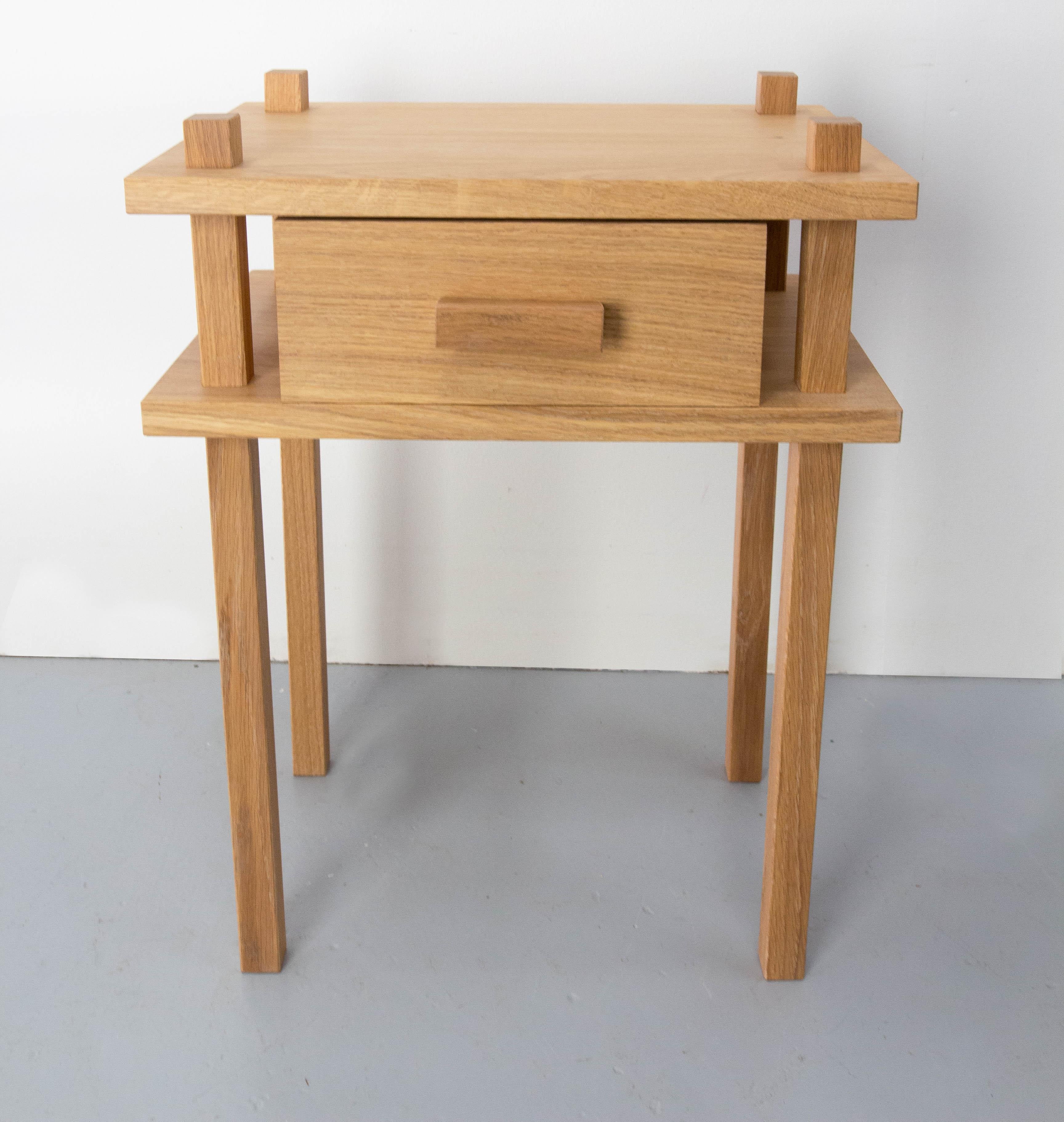 XXIe siècle et contemporain Paire de tables de chevet françaises Armoires d'appoint Chevet  Profondeur 18 pouces en vente