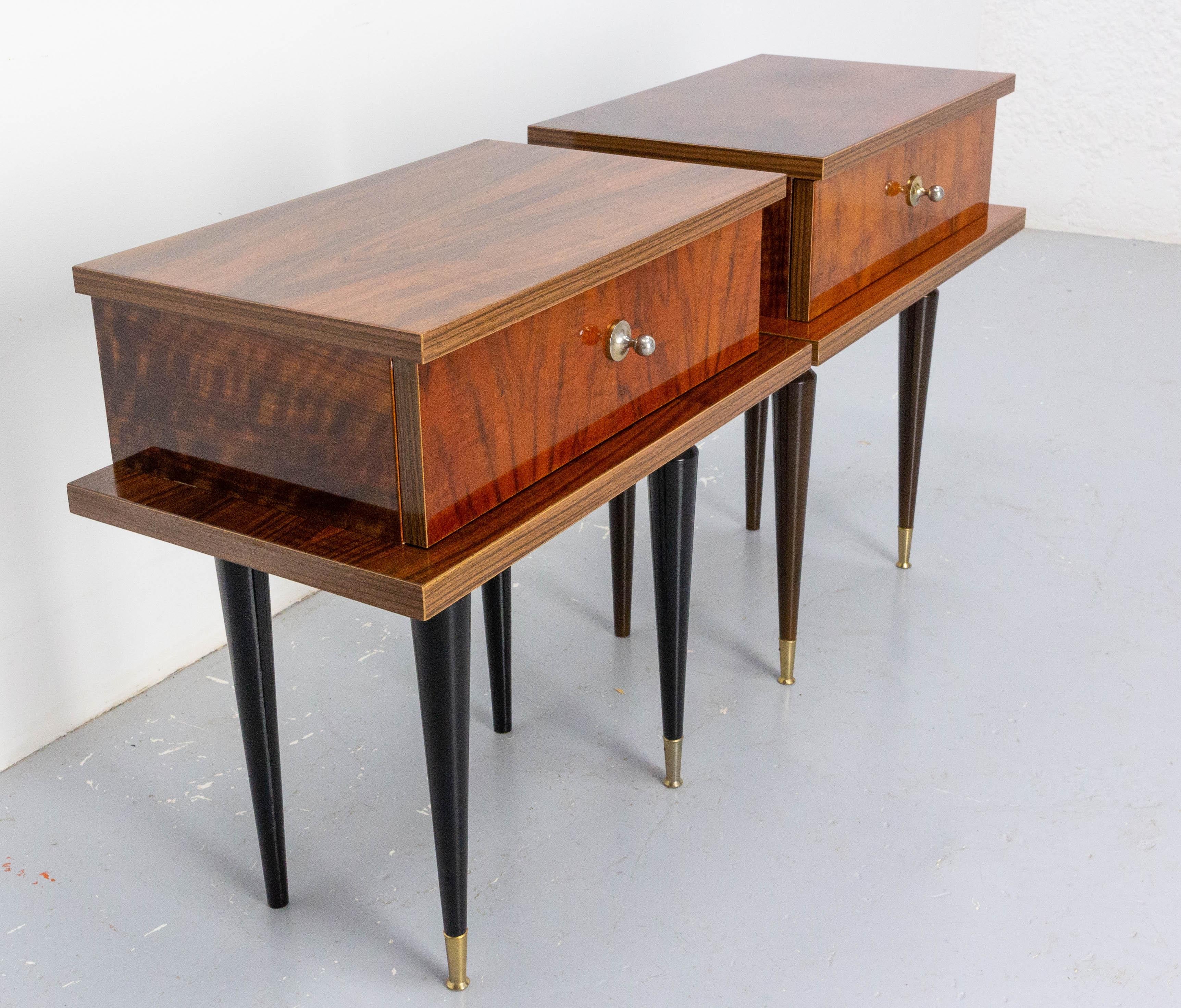 French Pair of Nightstands Side Cabinets Bedside Oak &Marble Top Midcentury In Good Condition For Sale In Labrit, Landes