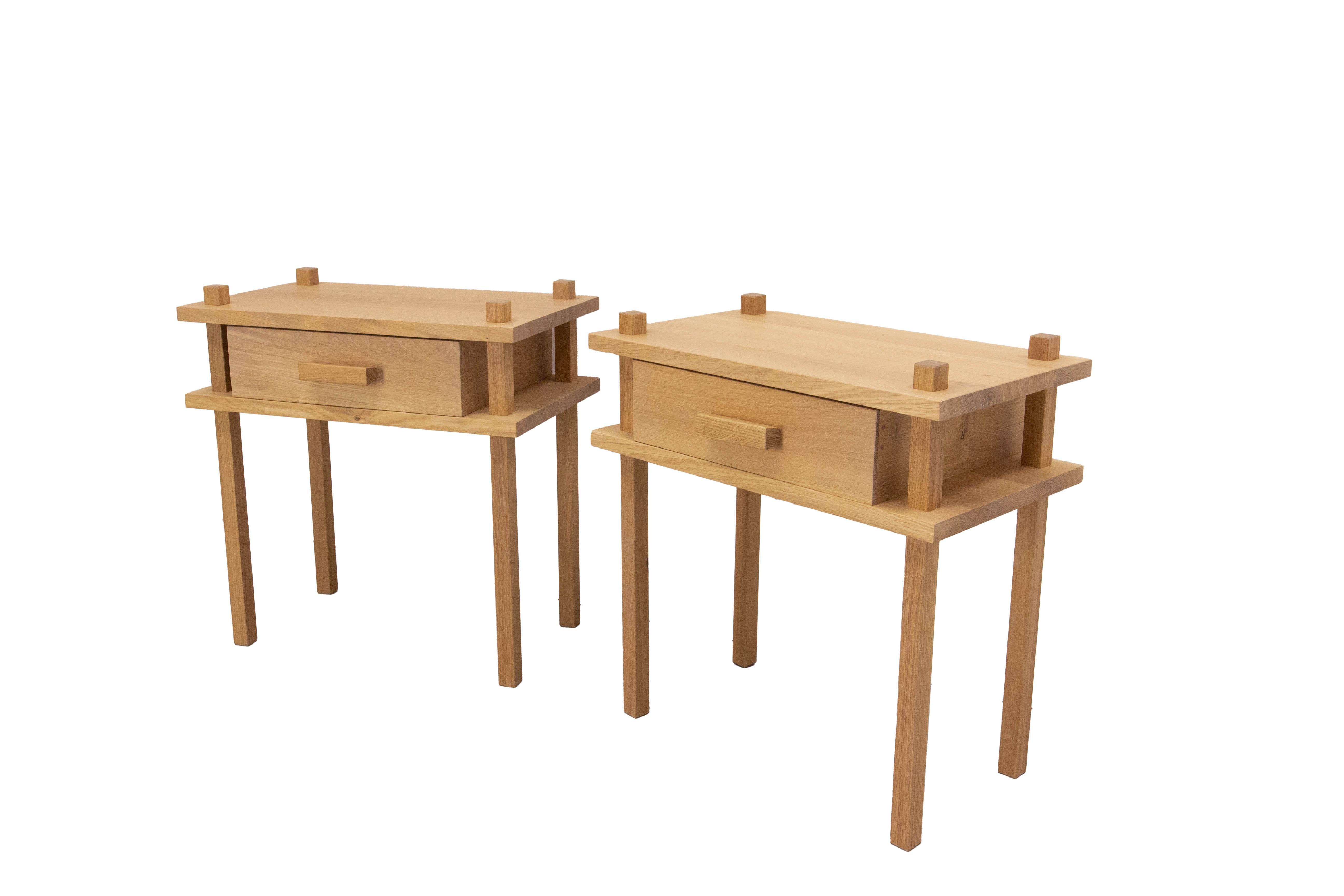 Pair of oak nightstands 