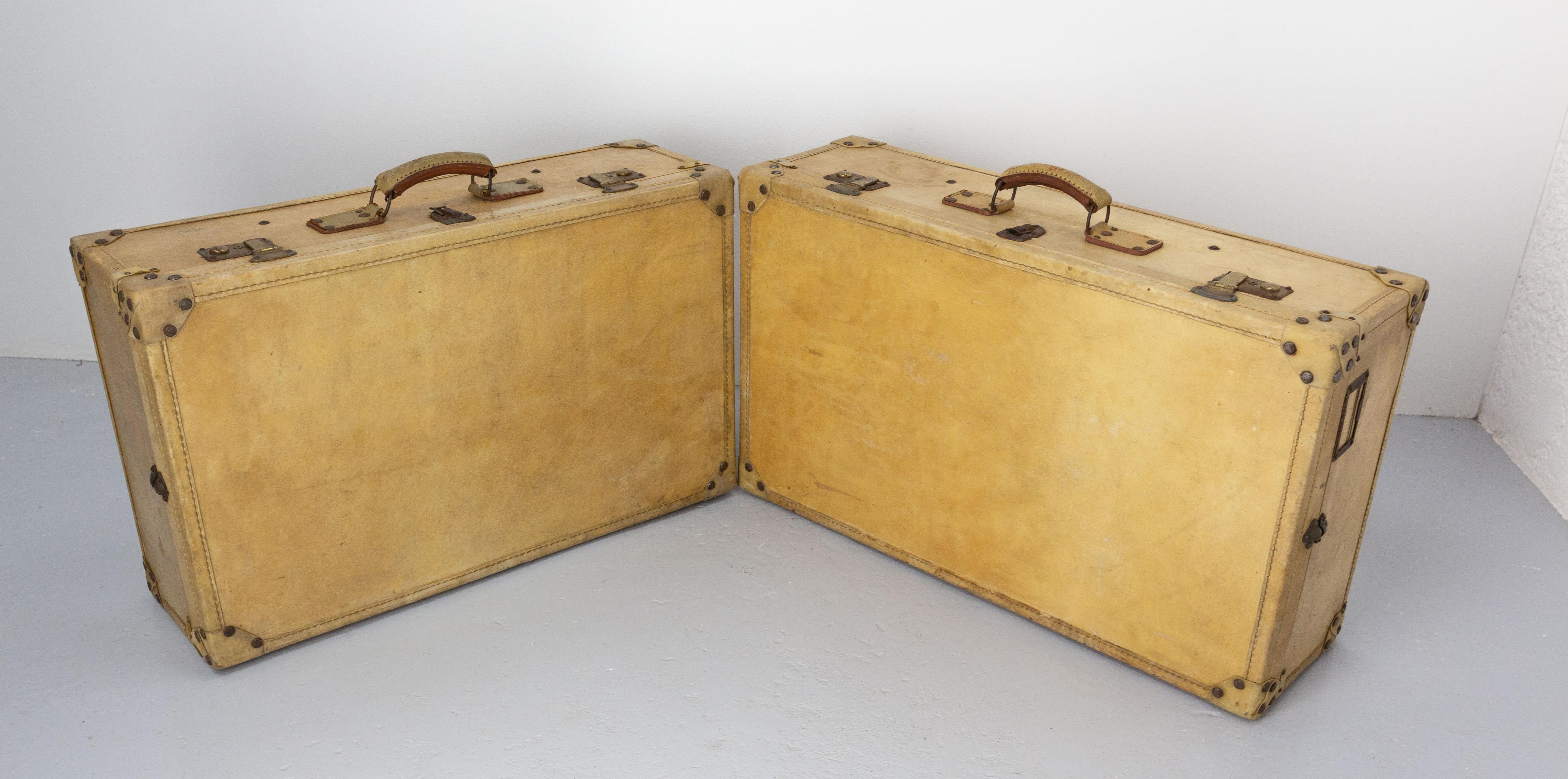 French Pair of Parchment Suit Cases Trunks, circa 1930 For Sale 6