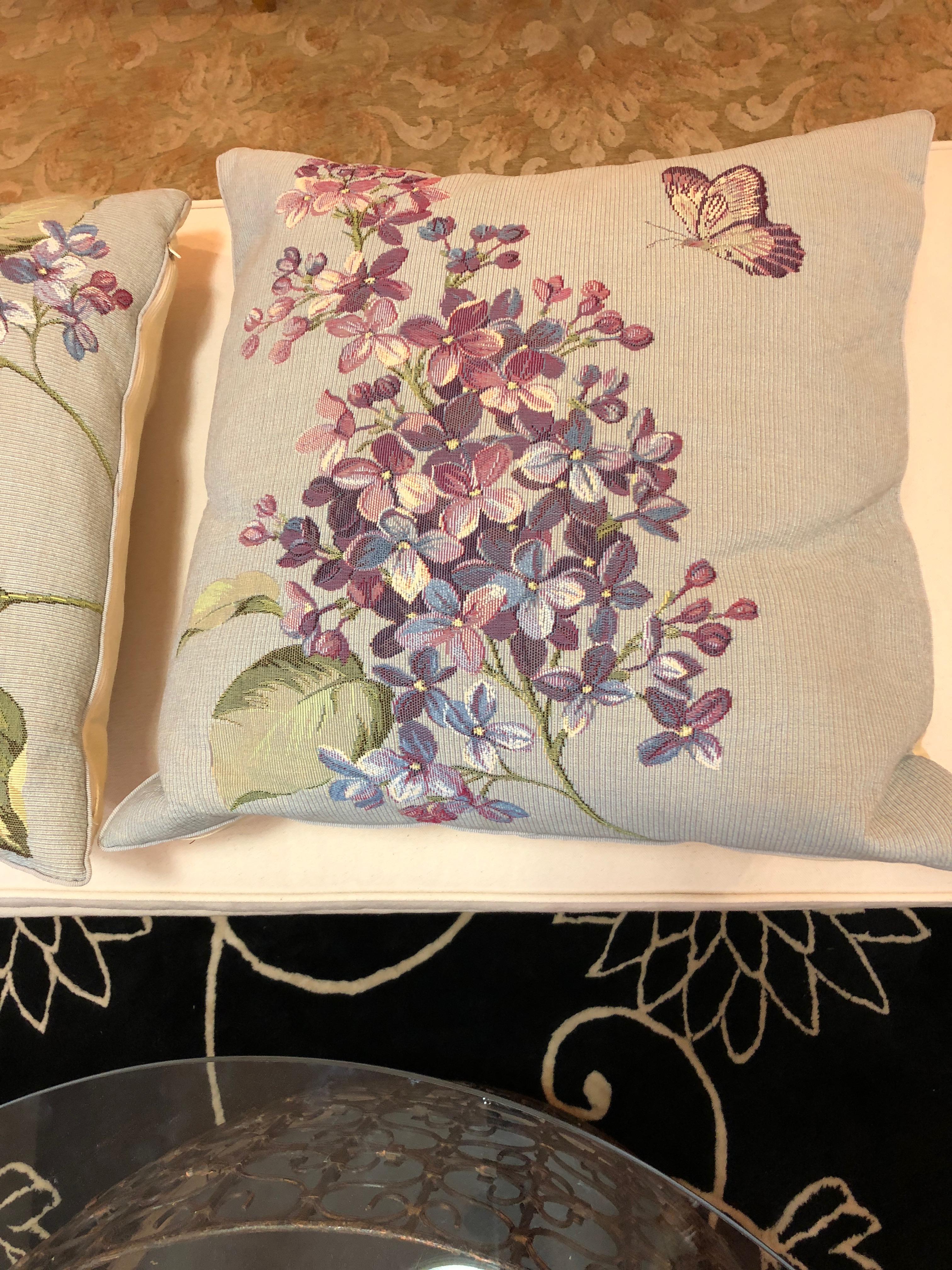 lilac pillows