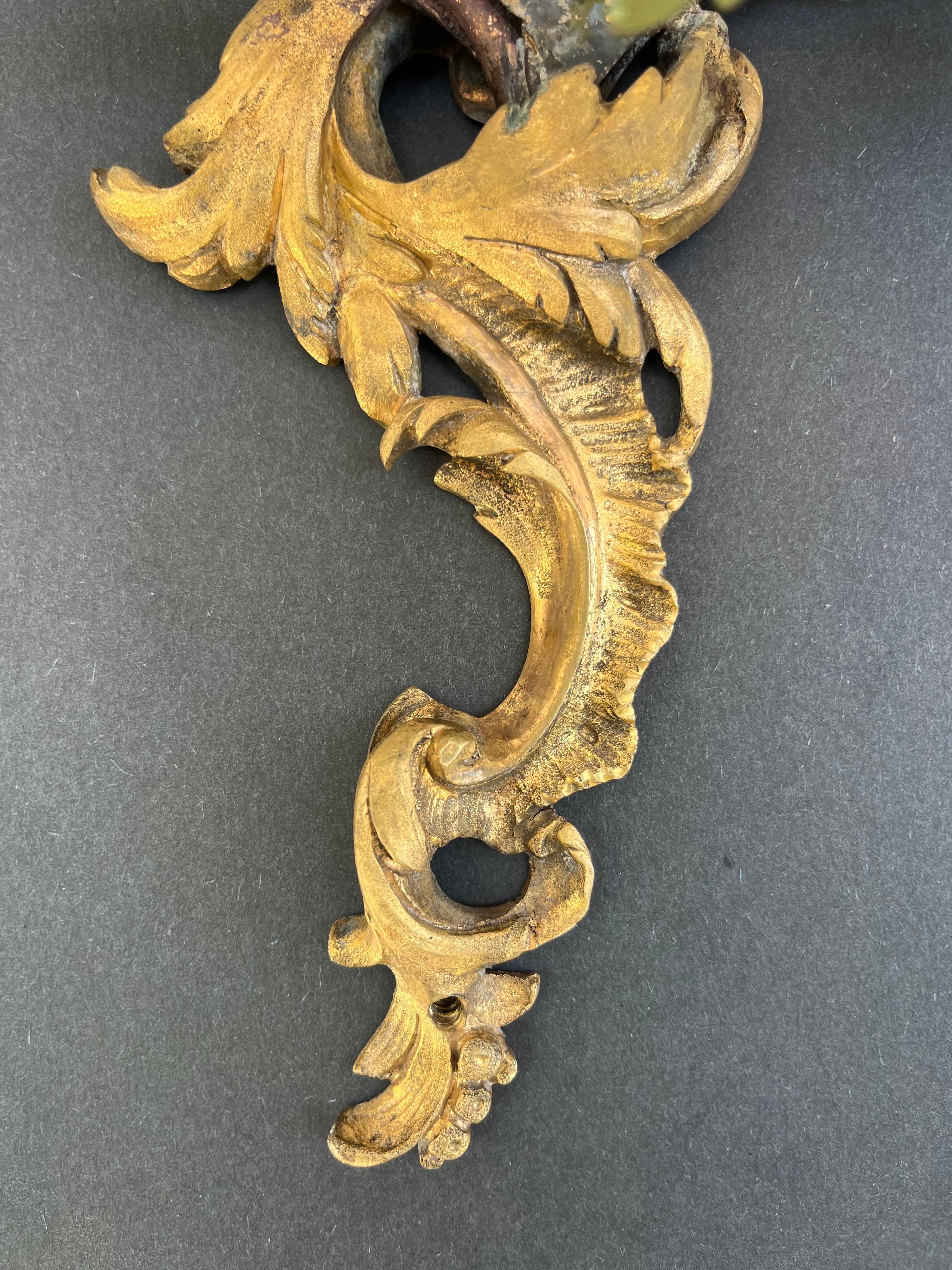 French Pair of Period Louis XV Tole, Ormolu and Porcelain Flower Wall Sconces. For Sale 7