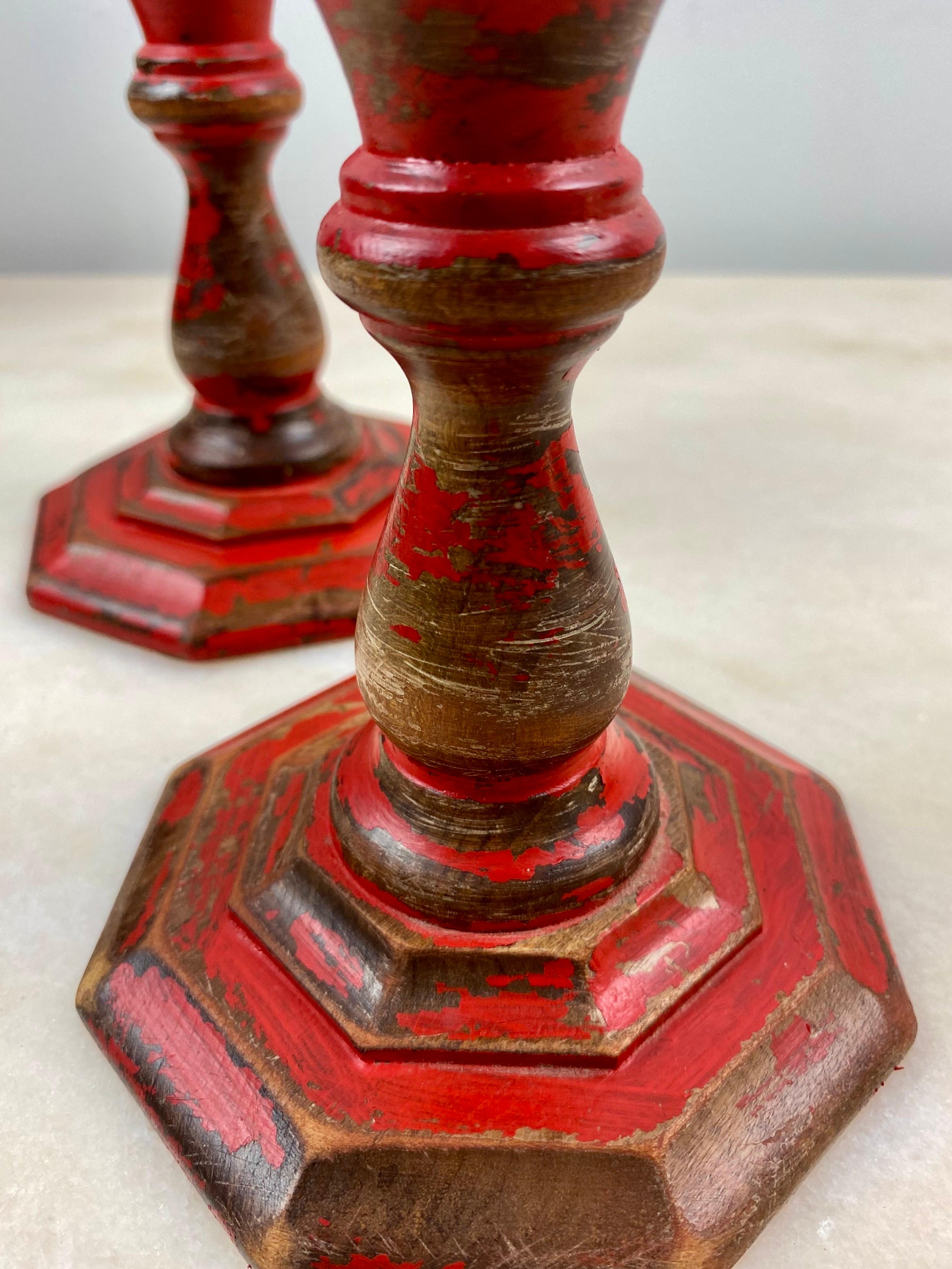 French Pair of Red Patinated Turned Wood Parisian Theater Candlesticks 19th  For Sale 6