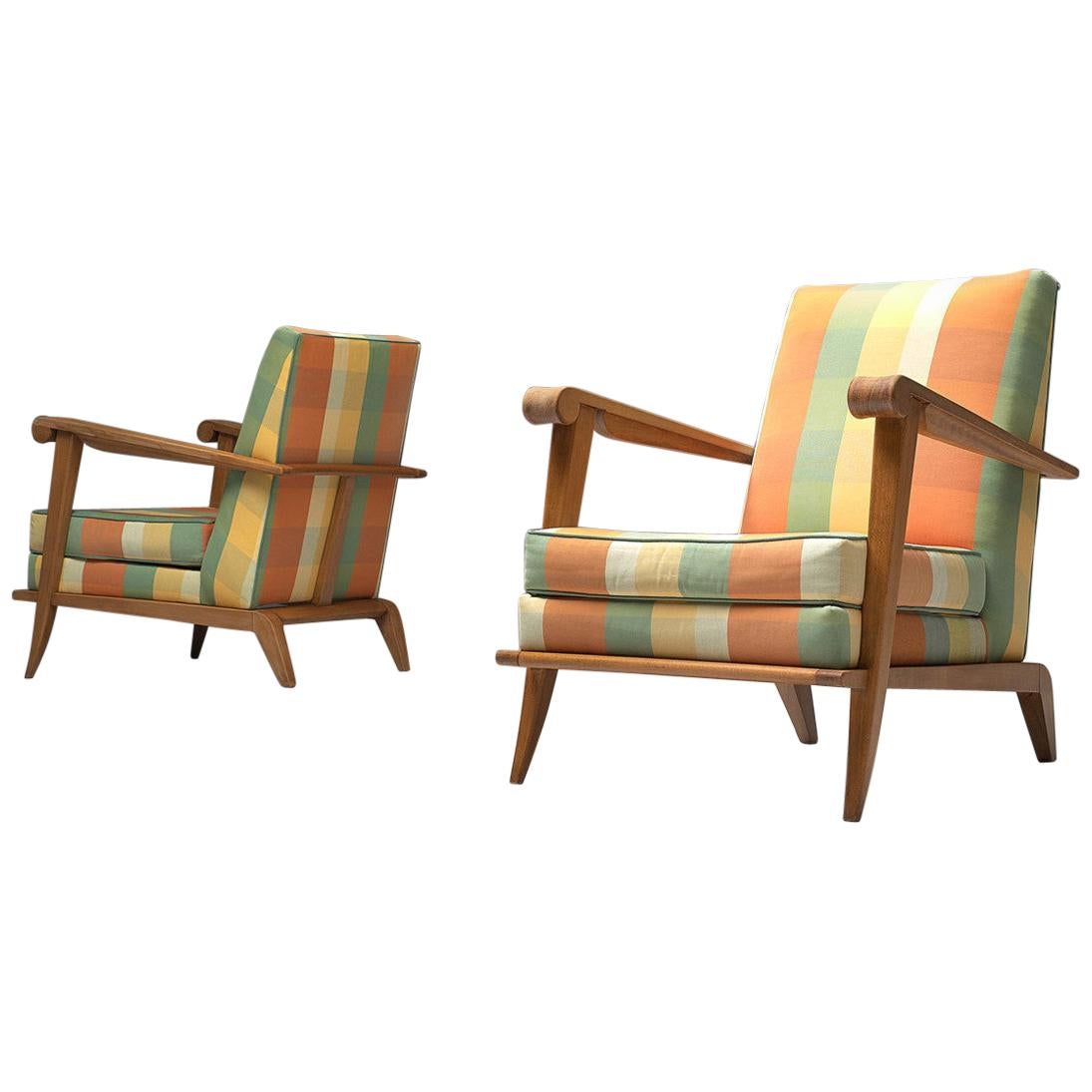 French Pair of Sculptural Lounge Chairs in Oak and Fabric