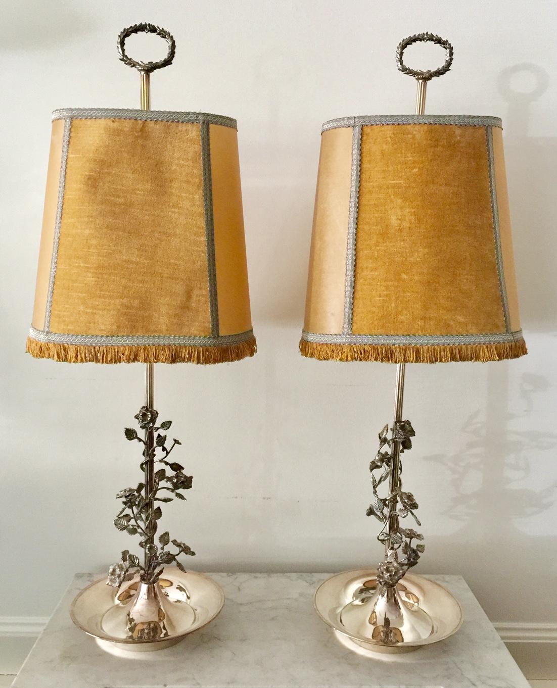 French Pair of Tall Silvered Bouillotte Lamps from Aix-en-Provence In Good Condition In Montreal, Quebec
