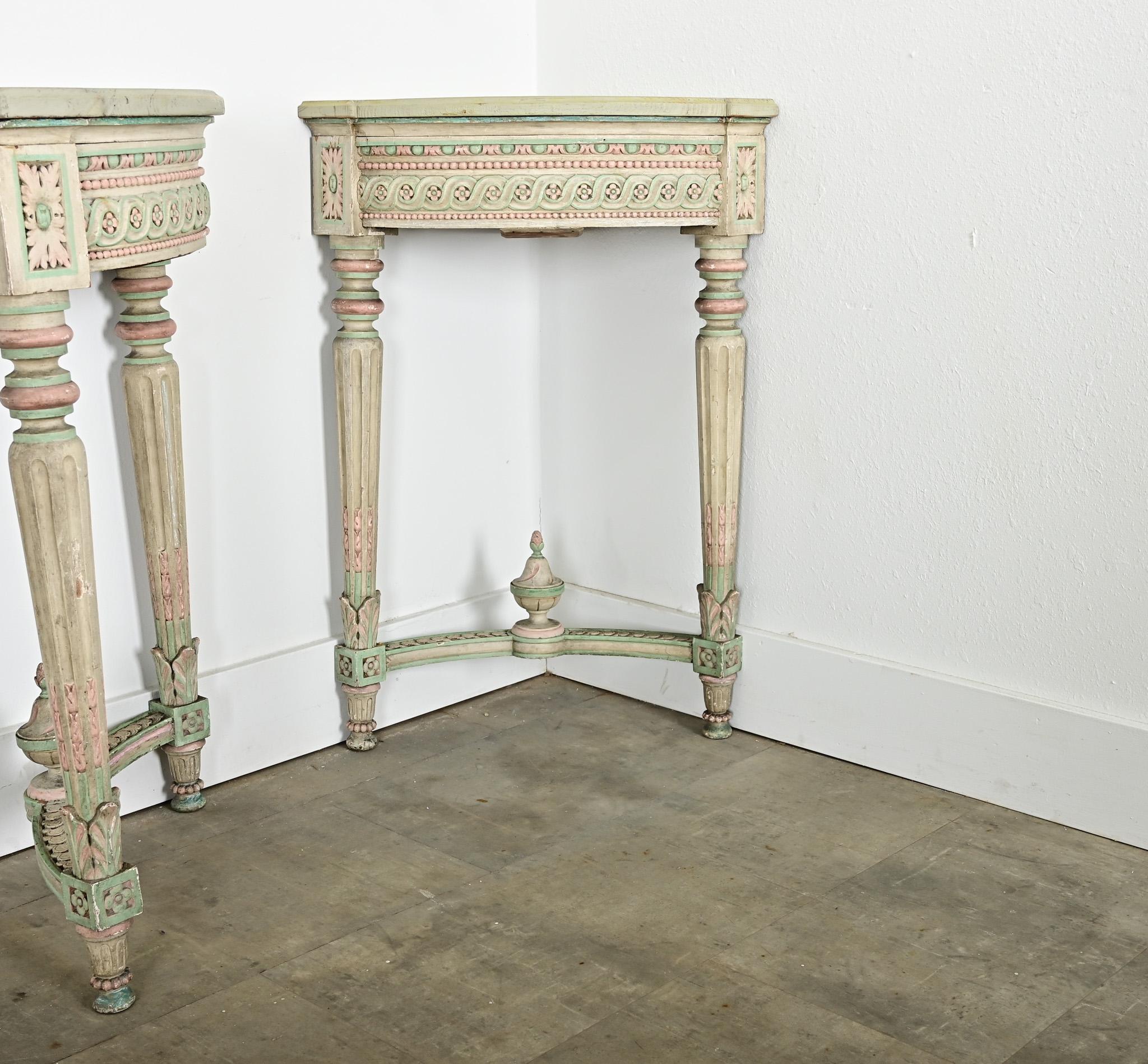 Pareja de Demilunes de Esquina Estilo Luis XVI Vintage Franceses Madera en venta
