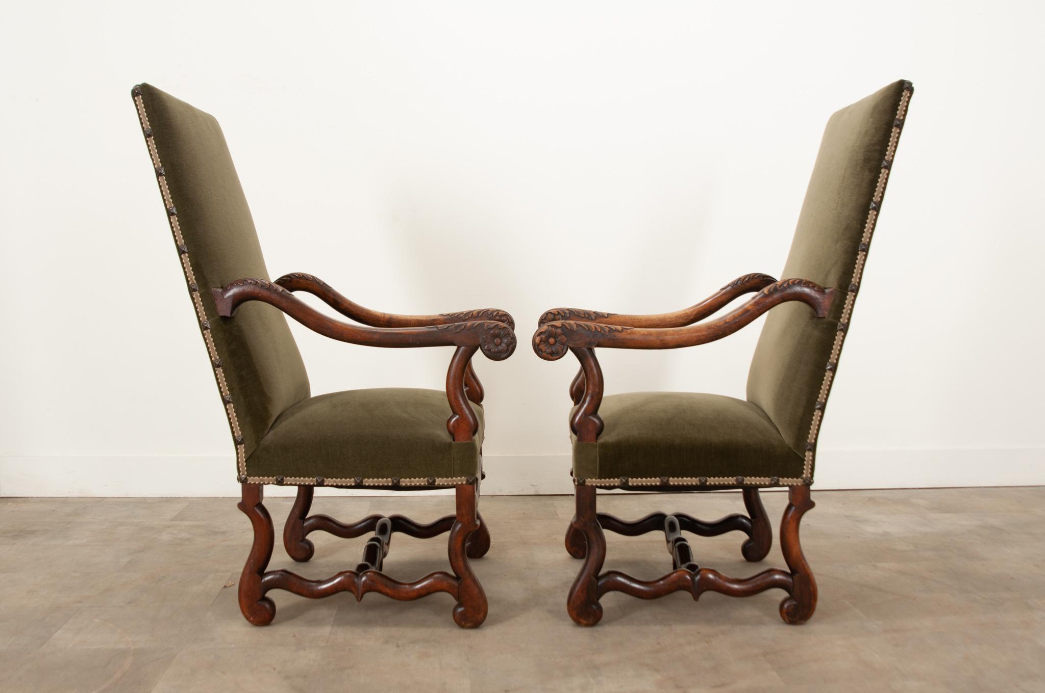 French Pair of Walnut Os de Mouton Armchairs 6
