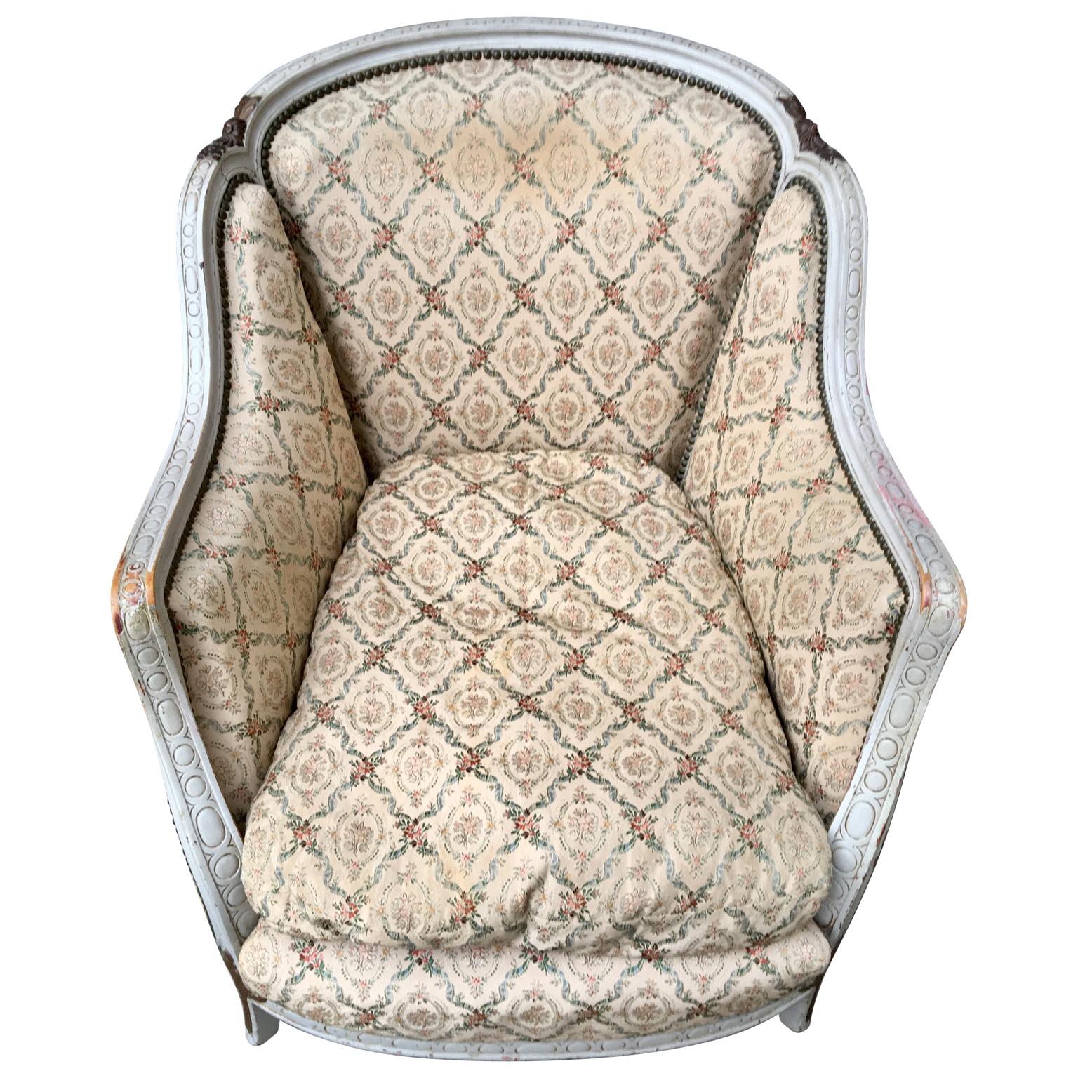 Bouleau Paire de fauteuils Bergère Rococo peints en blanc, de style français