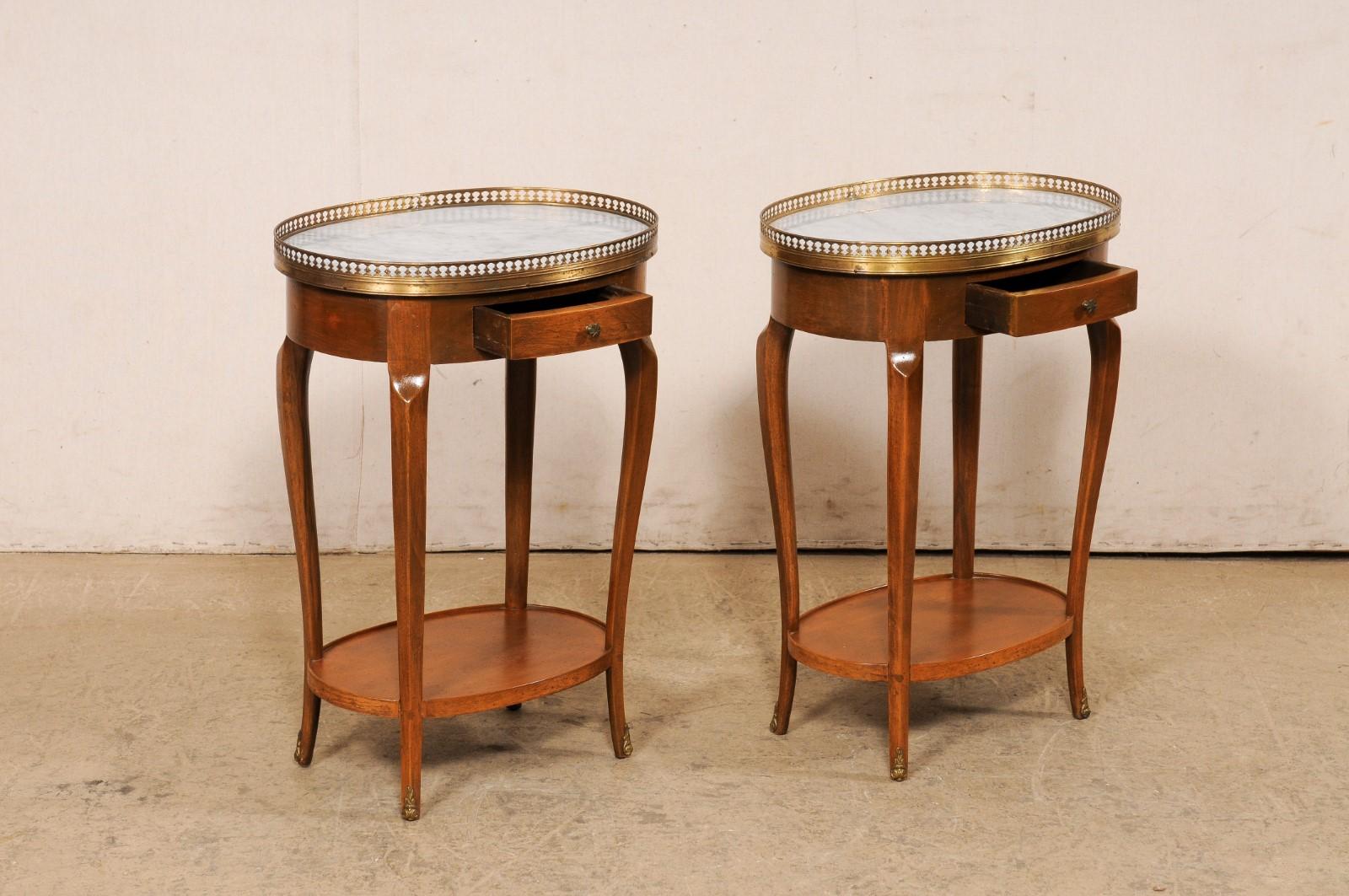 French Pair Oval Side Tables w/Marble & Brass Gallery Tops In Good Condition For Sale In Atlanta, GA