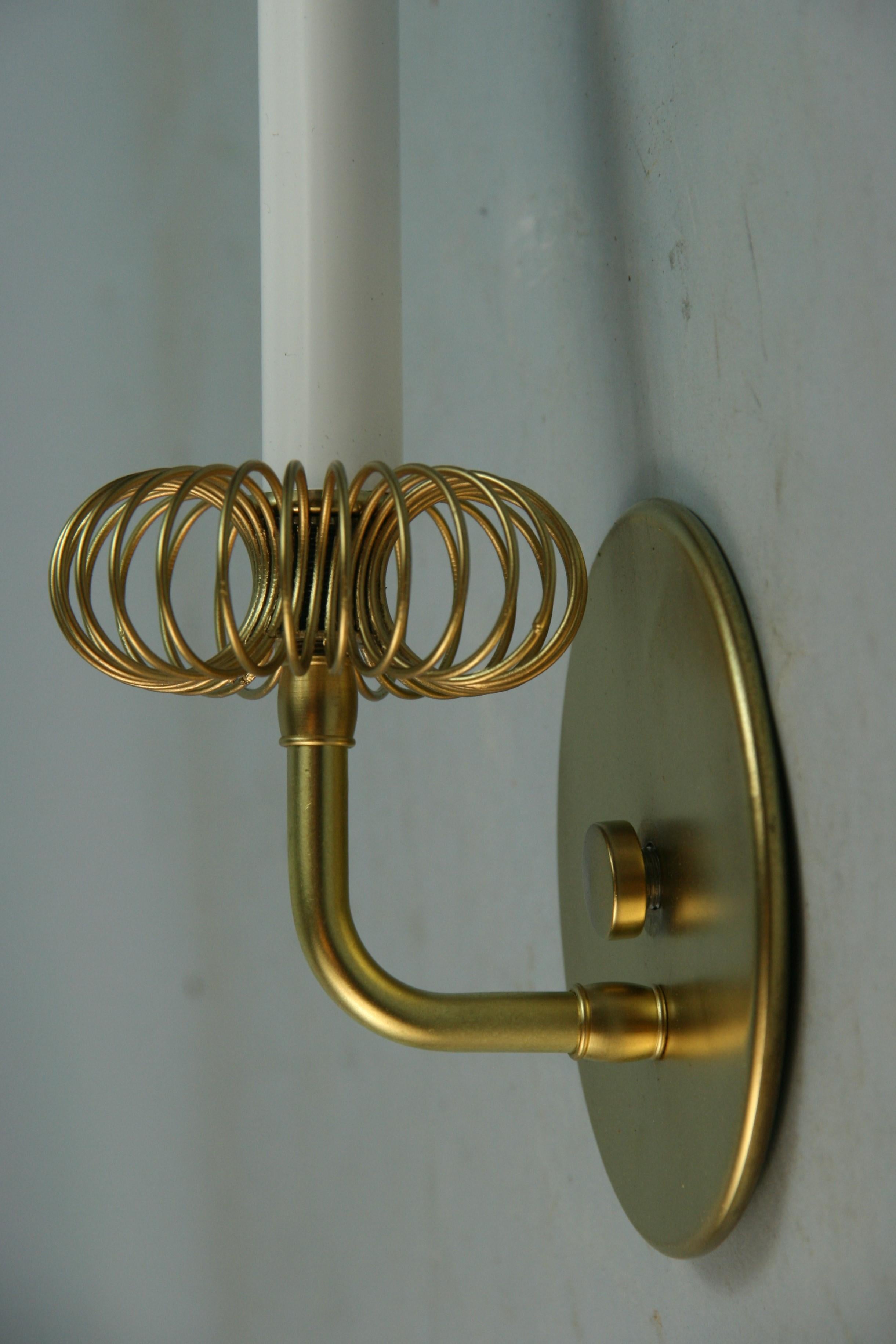 French Pair Twirled Brass Sconces Circa 1970 In Good Condition For Sale In Douglas Manor, NY