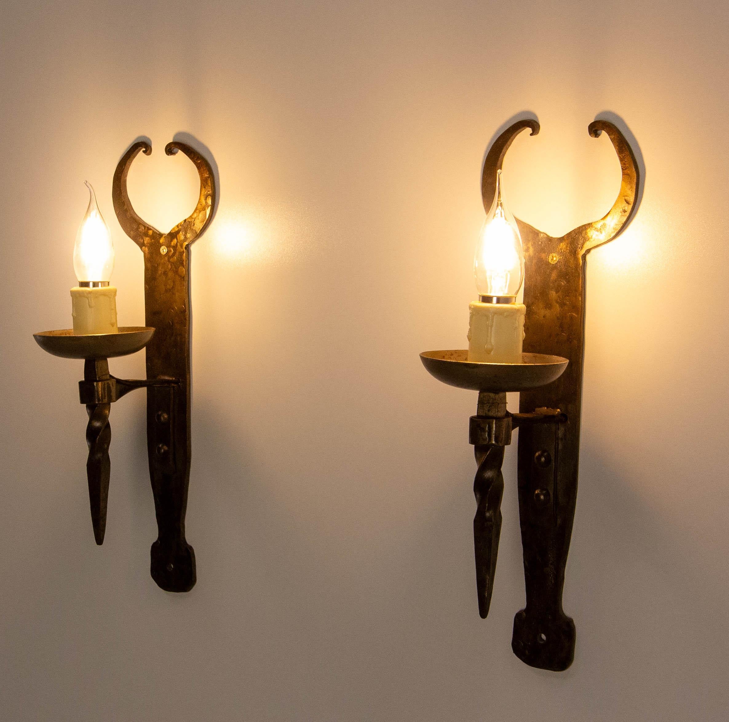 Mid-Century Modern Paire d'appliques en fer forgé de style espagnol, 1960 en vente