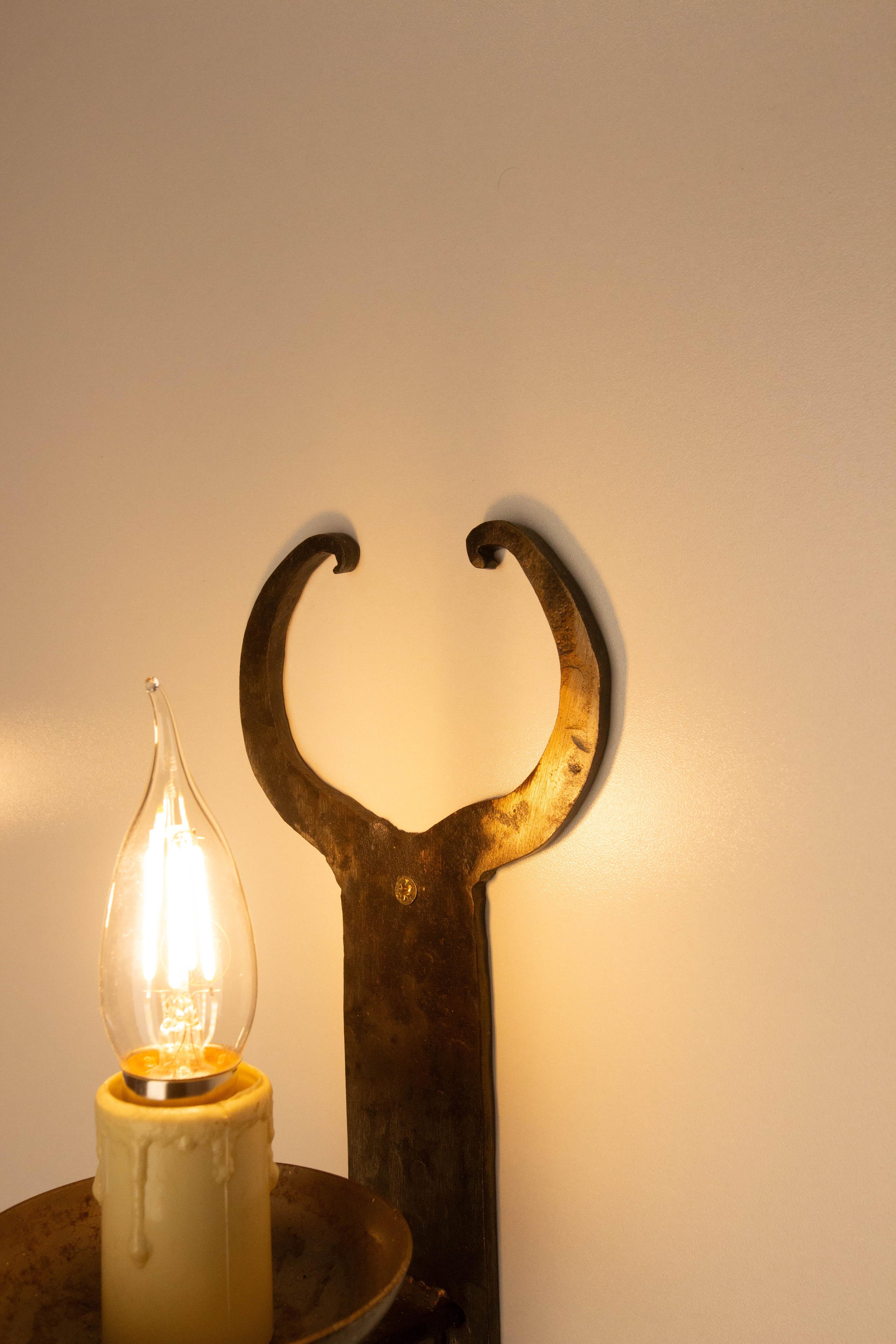 Français Paire d'appliques en fer forgé de style espagnol, 1960 en vente