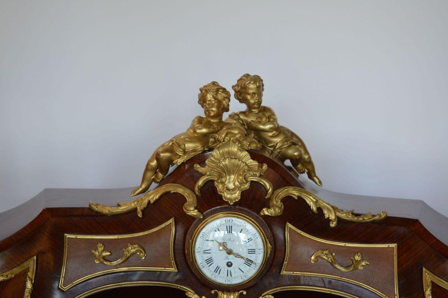 Palatial French Louis XV Gilt Bronze Inlaid Bureau-Plat Cartonnier with signed clock by Le Roy Paris (19th Century) 

 
Dimensions: 
53 ½