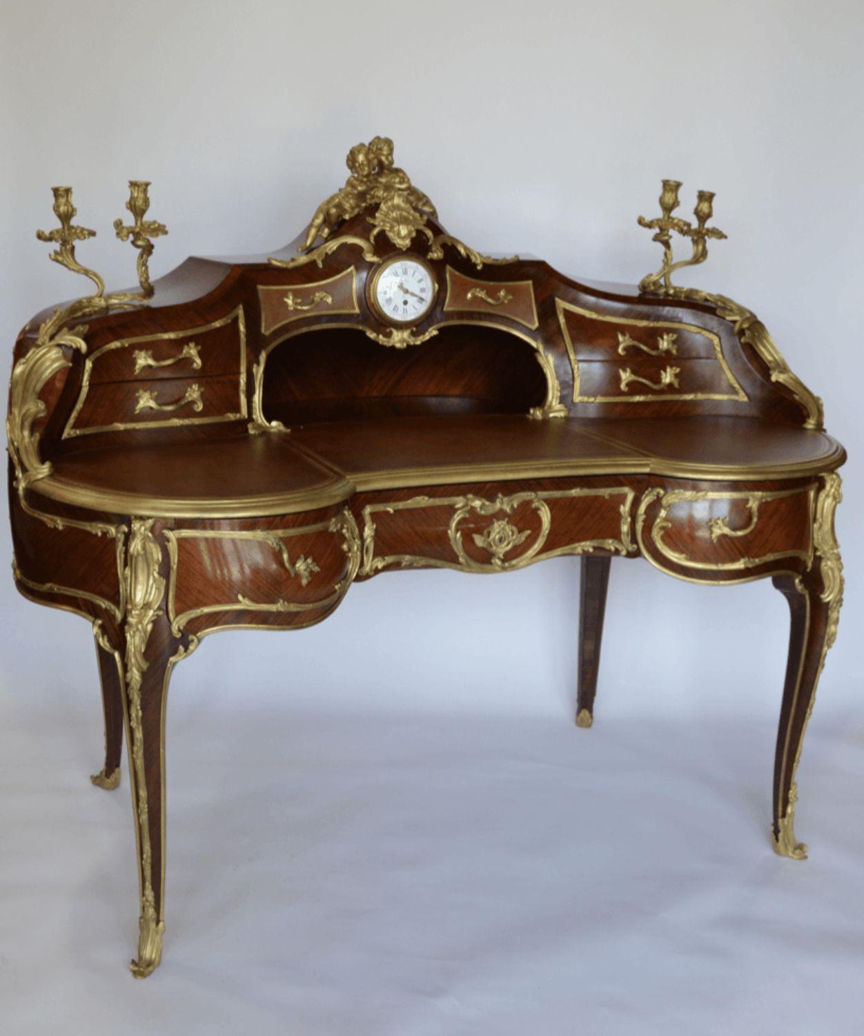 French Palatial Louis XV Gilt Bronze Bureau-Plat Cartonnier '19th Century' For Sale 1