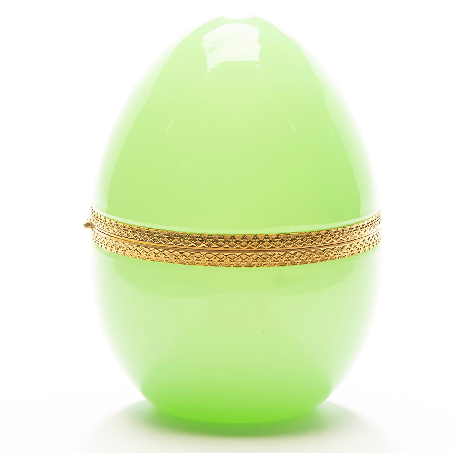 French Pale Green Opaline Glass and Brass Egg Shaped Box In Good Condition In Troy, MI