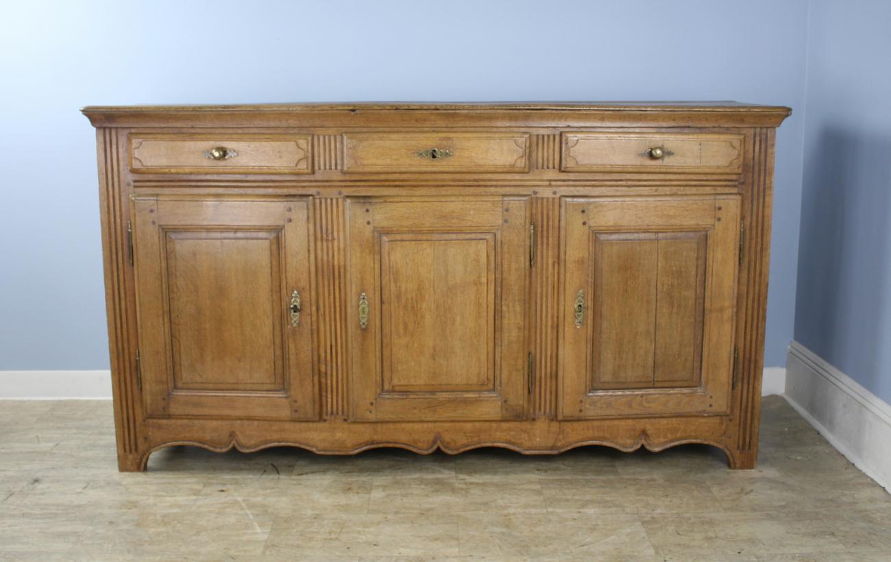 French Pale Oak Enfilade In Good Condition In Port Chester, NY