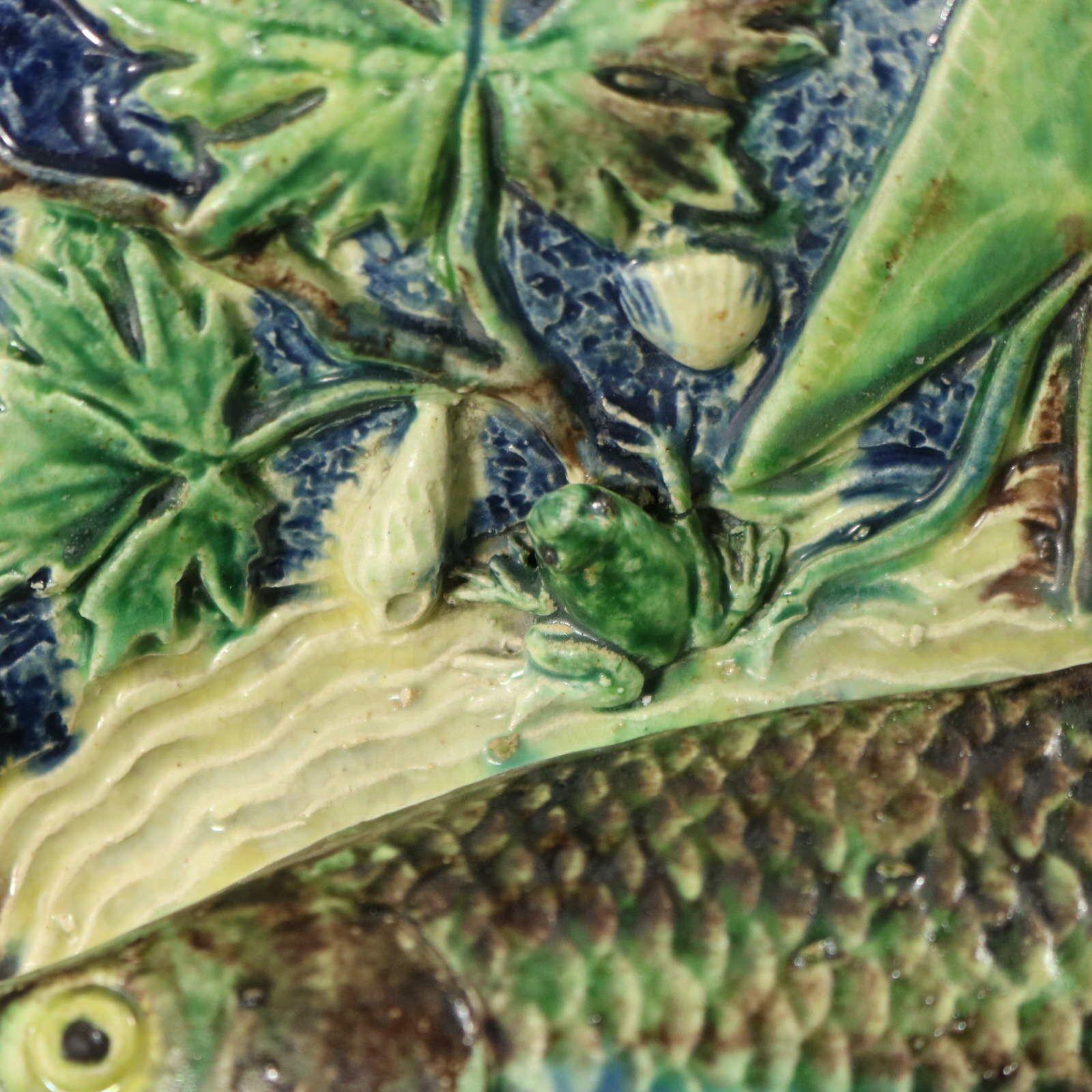 19th Century French Palissy Majolica Platter with Fish For Sale