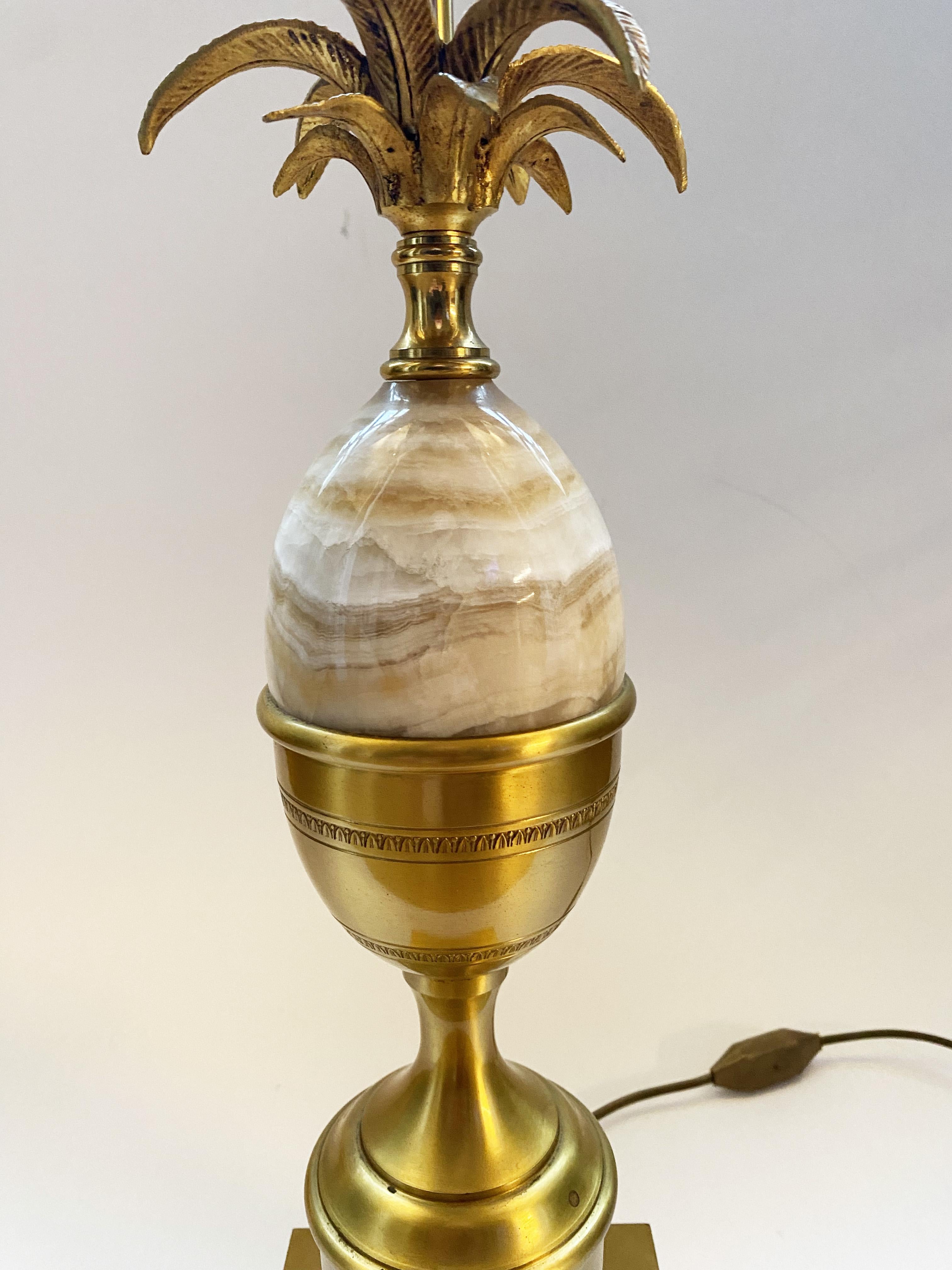 French Palmtree Bronze and Onyx Egg Lamp in the style of Maison Charles, 1970s For Sale 3