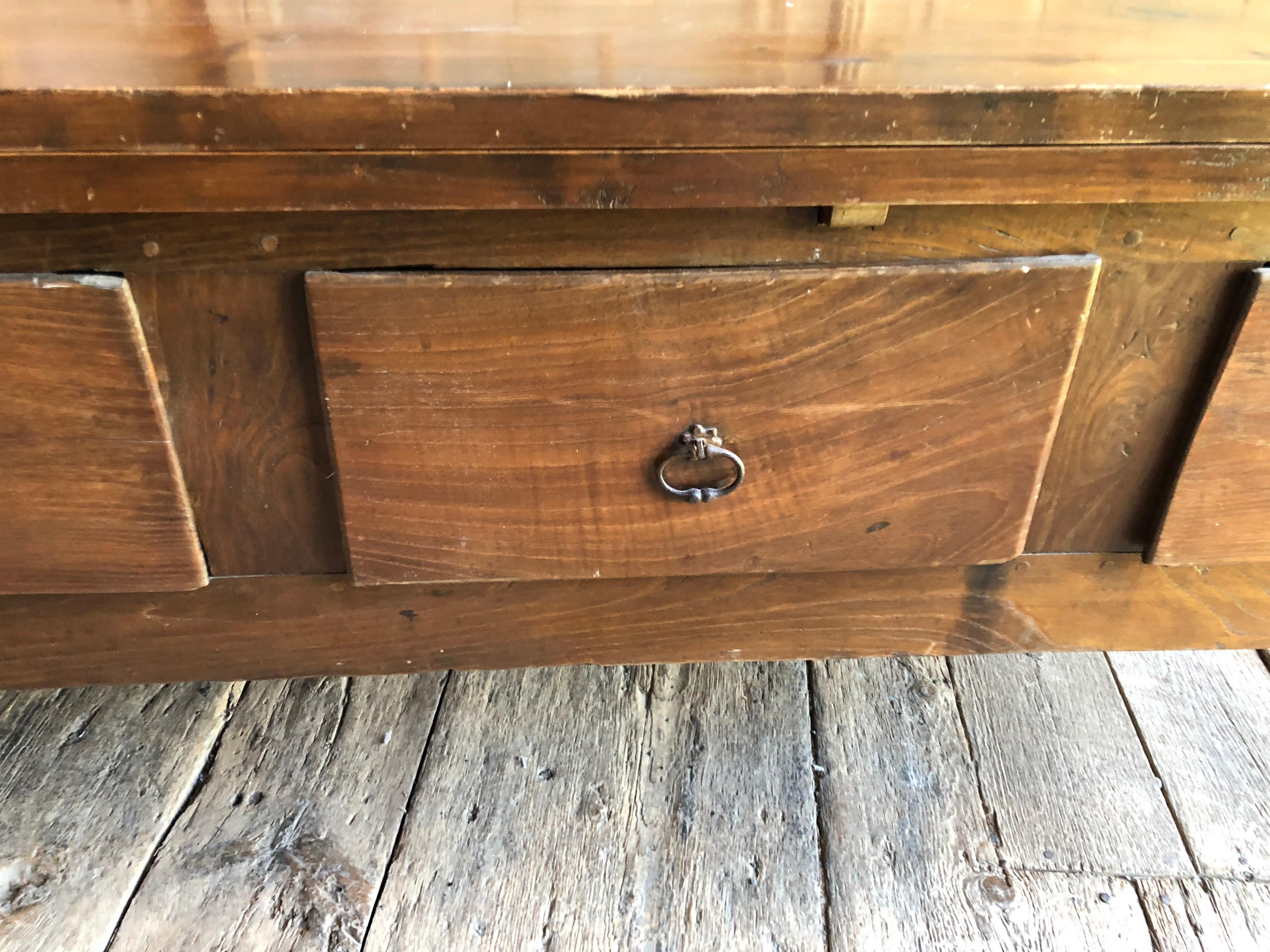 French Farm Table / Pantry or Sofa table, Louis XV In Good Condition In Doylestown, PA