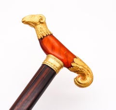 Canne de marche néoclassique française de Paris de 1880 en or 18 carats avec ambre sculpté et macassar