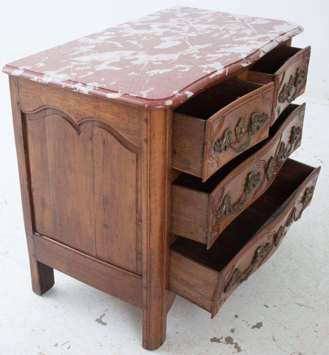 French Parisian 18th Century Marble-Top Commode For Sale 4