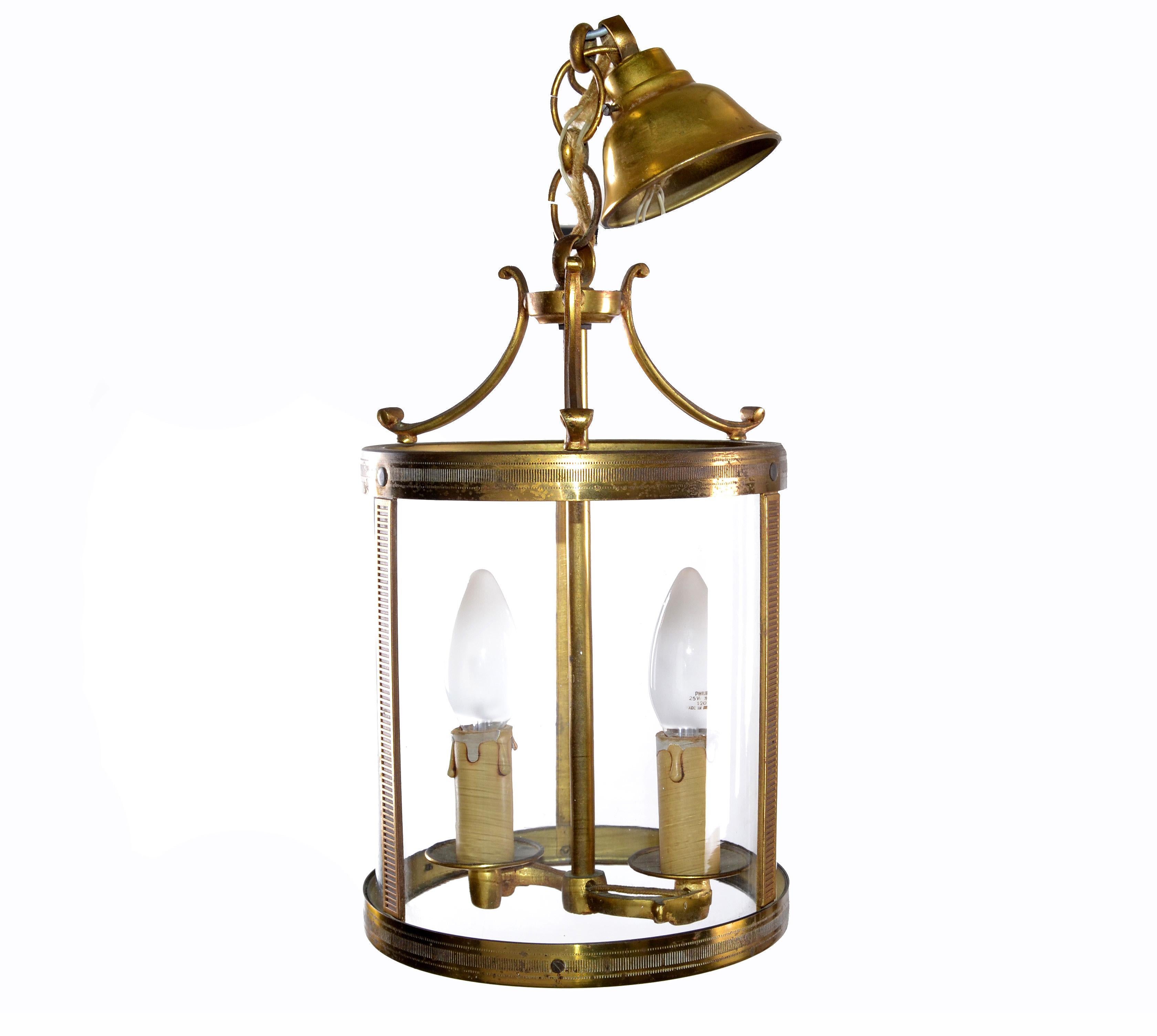 French Parisian two-light glass & bronze lantern with canopy.
The lantern uses 2 max. 40 watts light bulb.
The length of the chain is 3.5 inches.