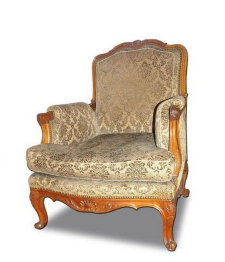 Eine sehr schöne Garnitur (Sofa und zwei Sessel) im Stil Louis XV. Original-Polsterung (venezianischer Samt). 

Abmessungen: 
Sofa - 74