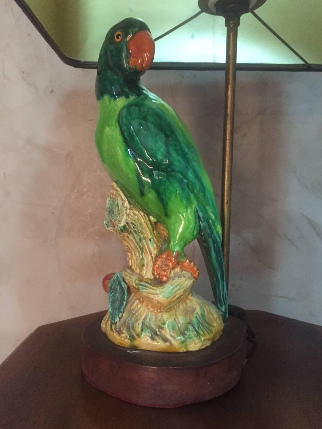 French Parrot Ceramic Table Lamp, 1960s In Good Condition In LEGNY, FR