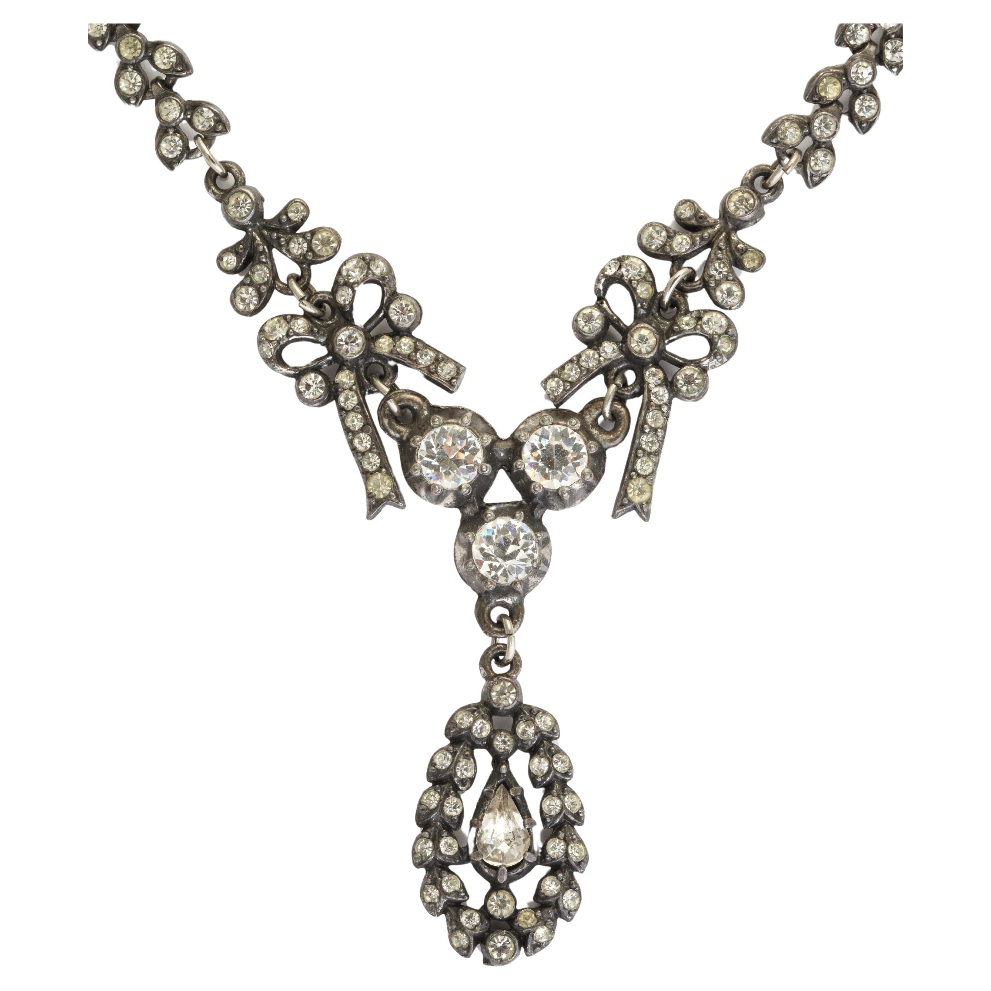French Paste Necklace With Pendant and Bow Motif