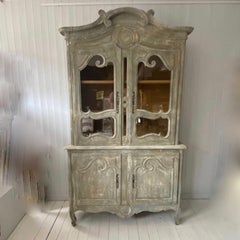French Patinated Oak Dresser or Buffet Deux-Corps from Normandy, circa 1820