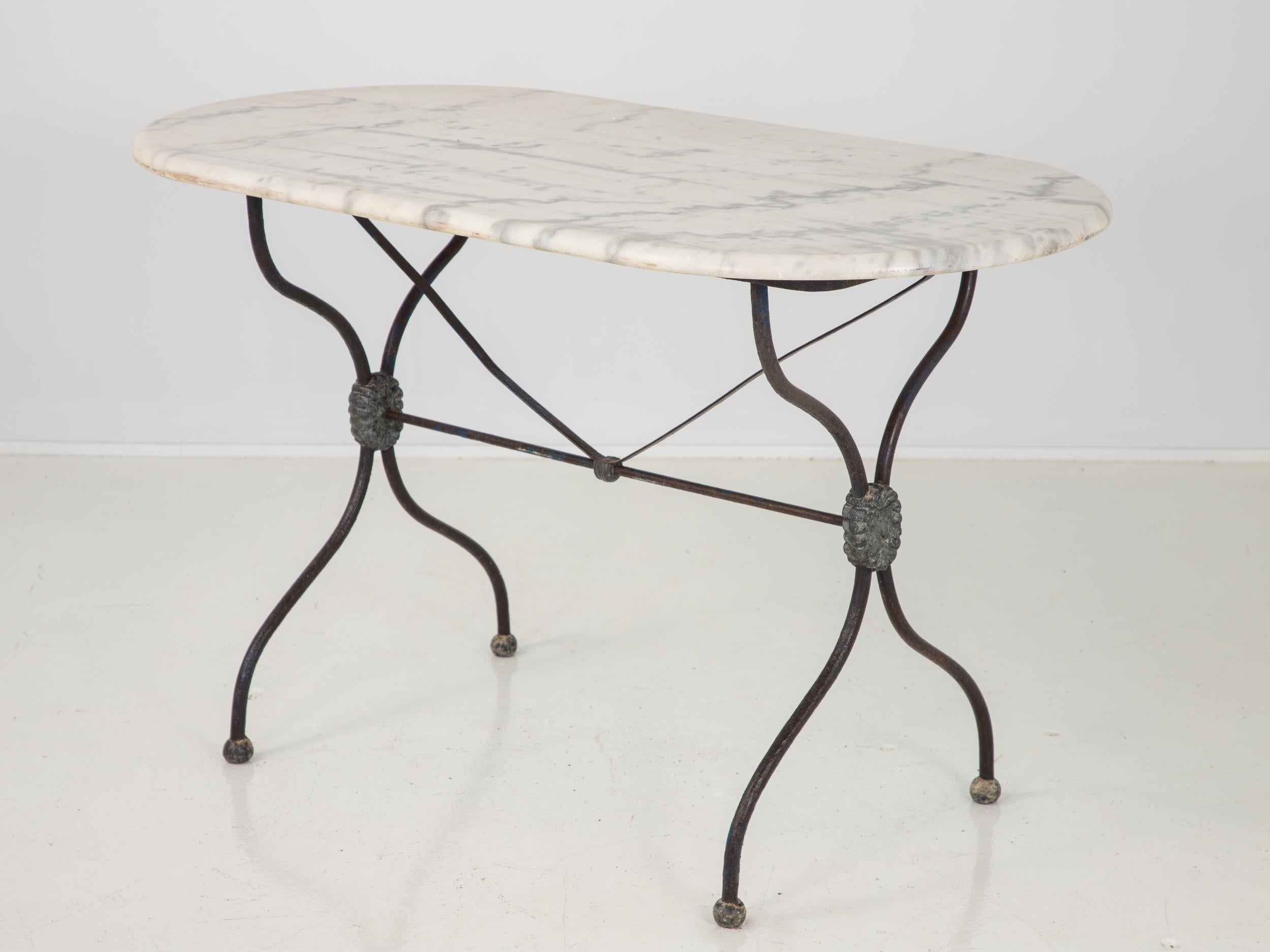 French Patisserie Table with Marble In Good Condition In South Salem, NY
