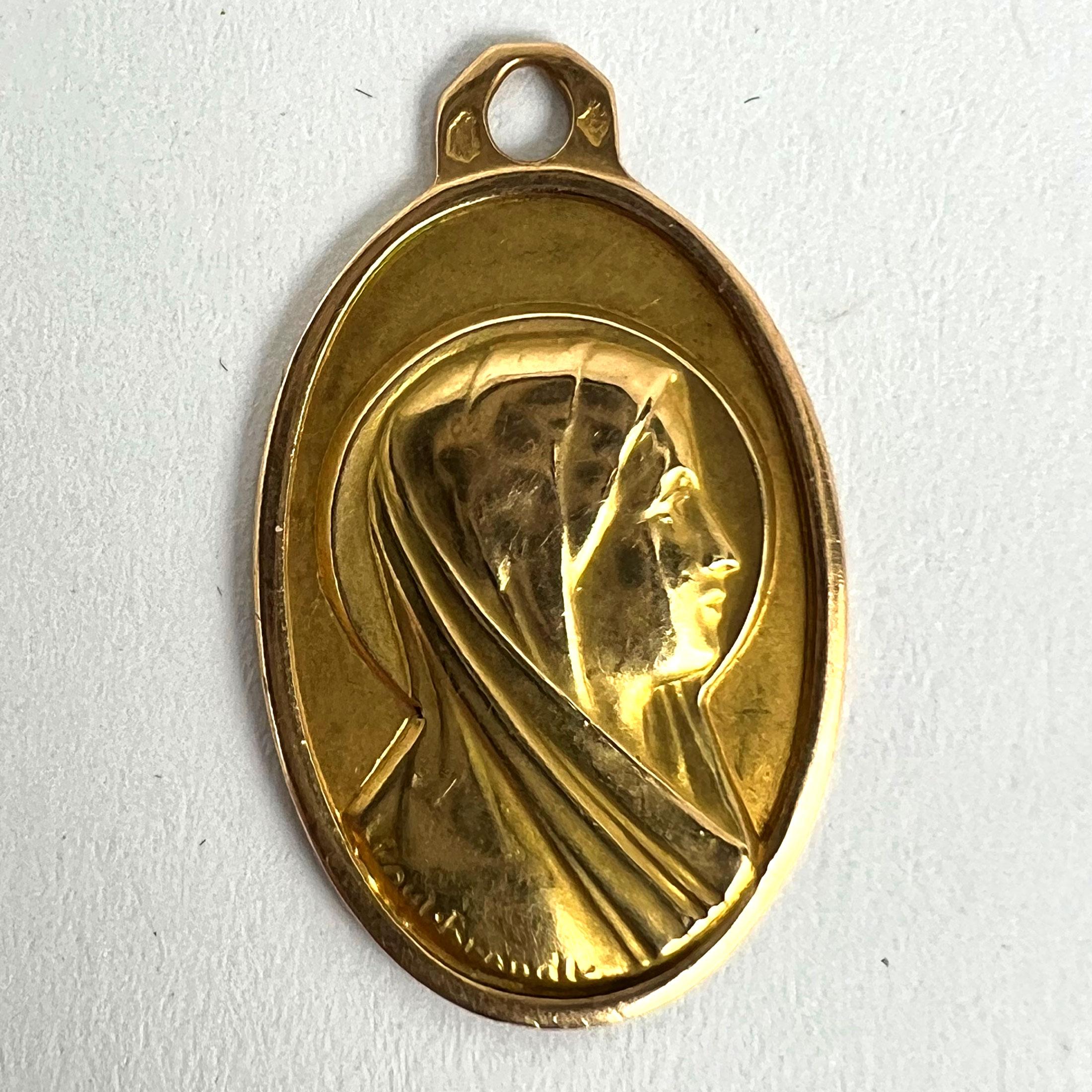 Paul Brandt Pendentif breloque Vierge Marie en or jaune 18 carats français en vente 7