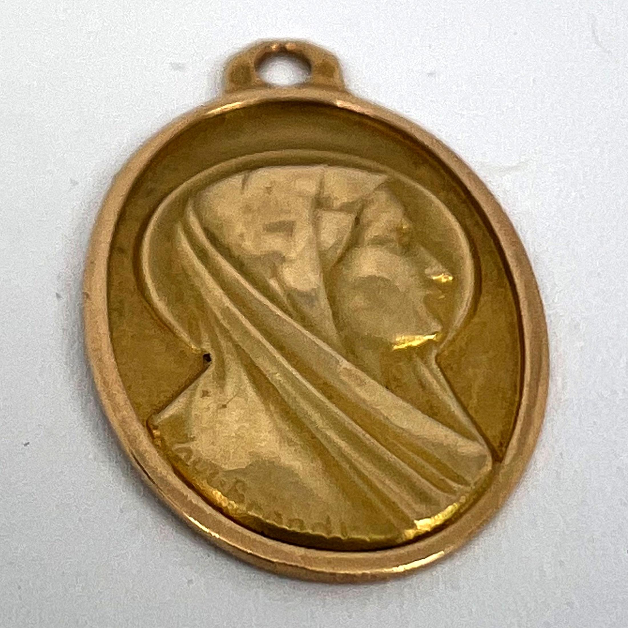 Paul Brandt Pendentif breloque Vierge Marie en or jaune 18 carats français en vente 9