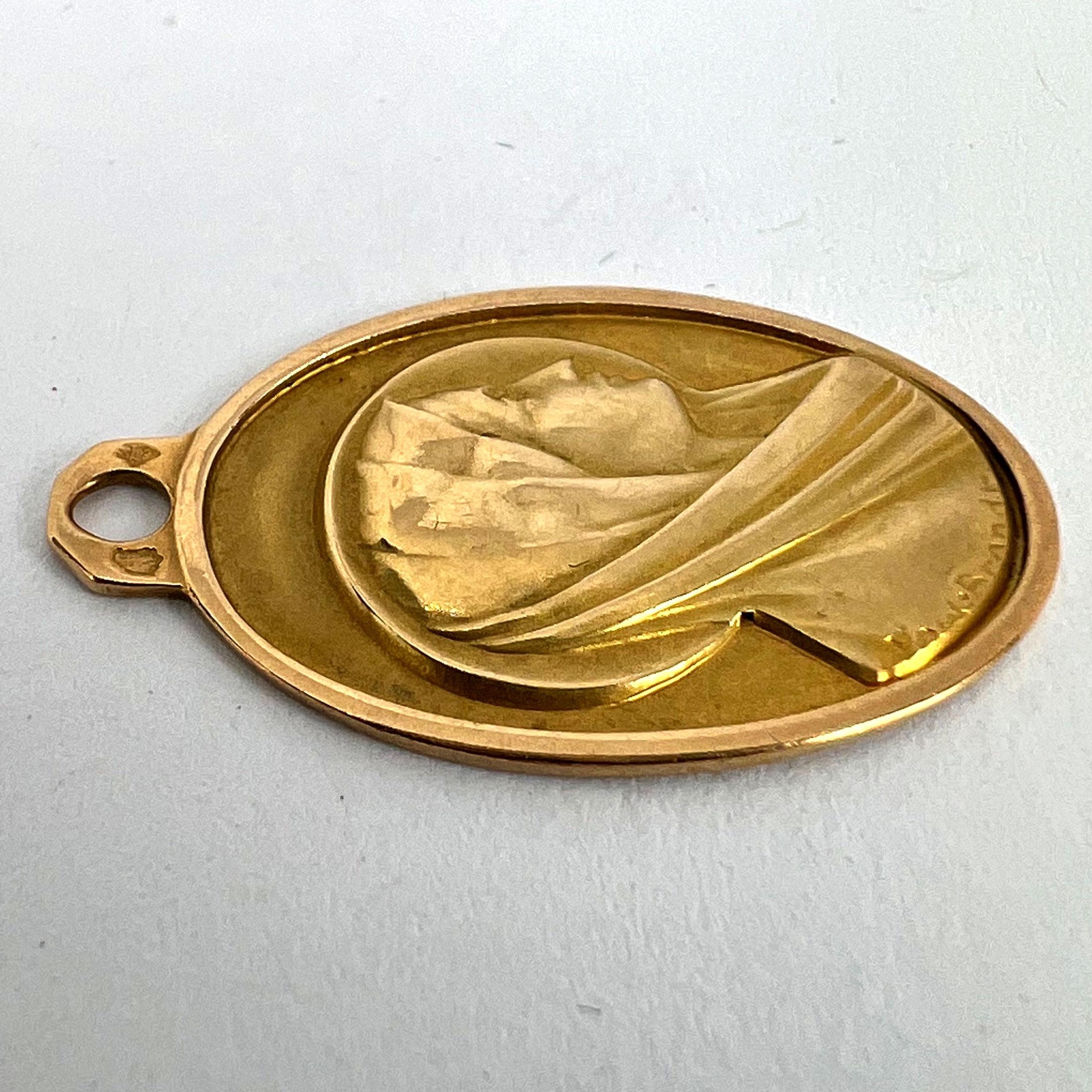 Paul Brandt Pendentif breloque Vierge Marie en or jaune 18 carats français en vente 10