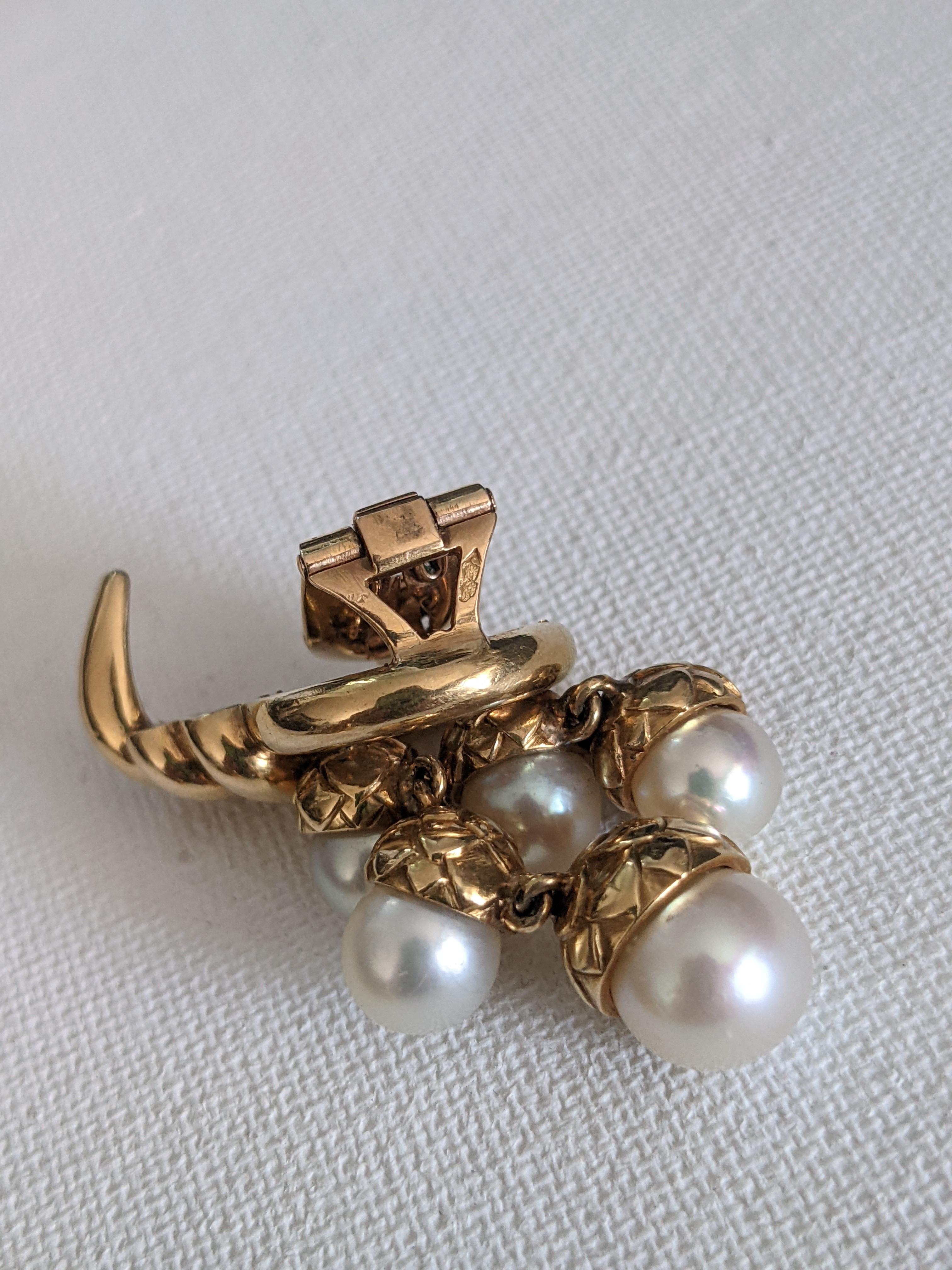 French Pearl Acorn Cornucopia Earrings, attrib. Boivin In Excellent Condition For Sale In Riverdale, NY