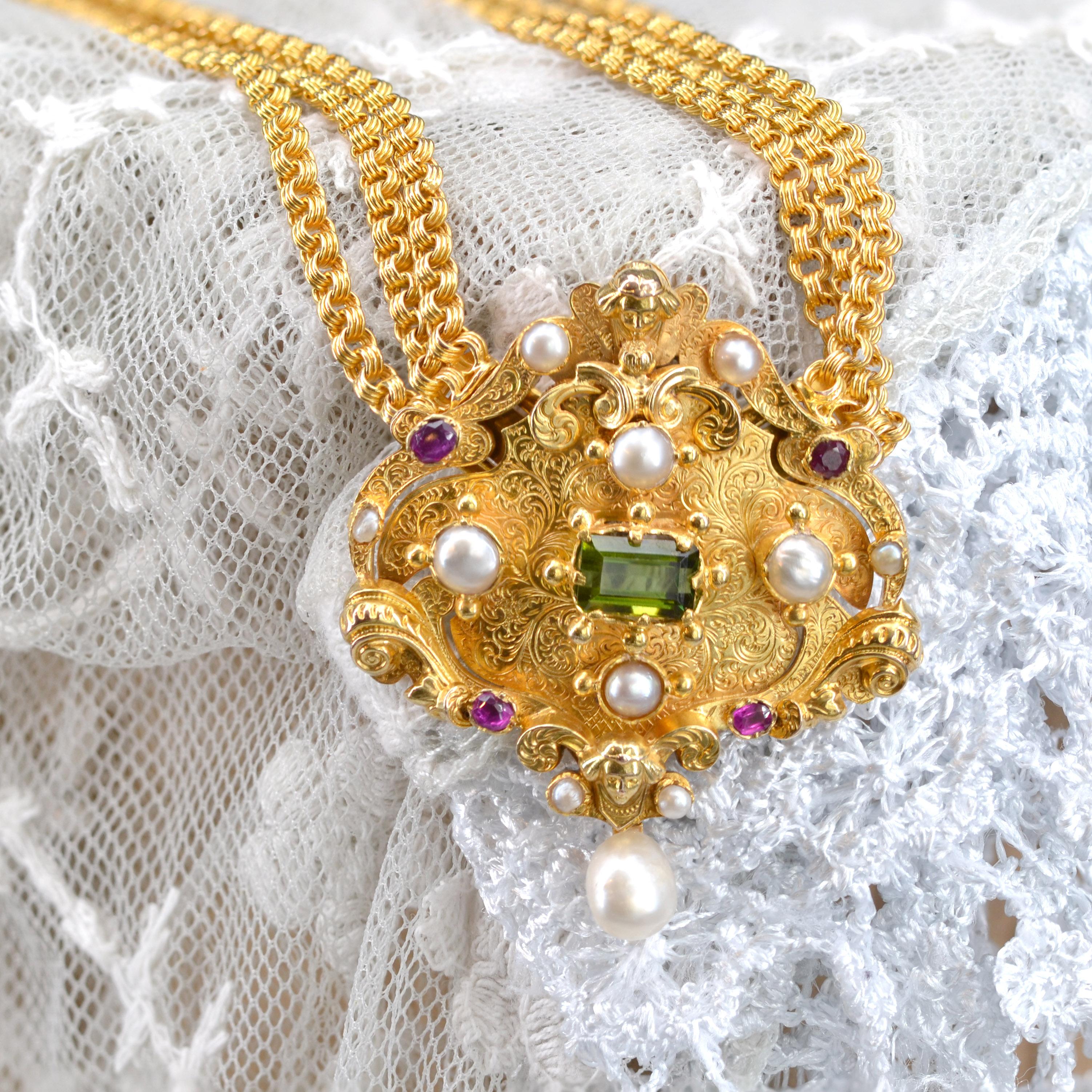 French Pearl Ruby Tourmaline 18K Yellow Gold Transformable Antique Necklace In Good Condition For Sale In Poitiers, FR