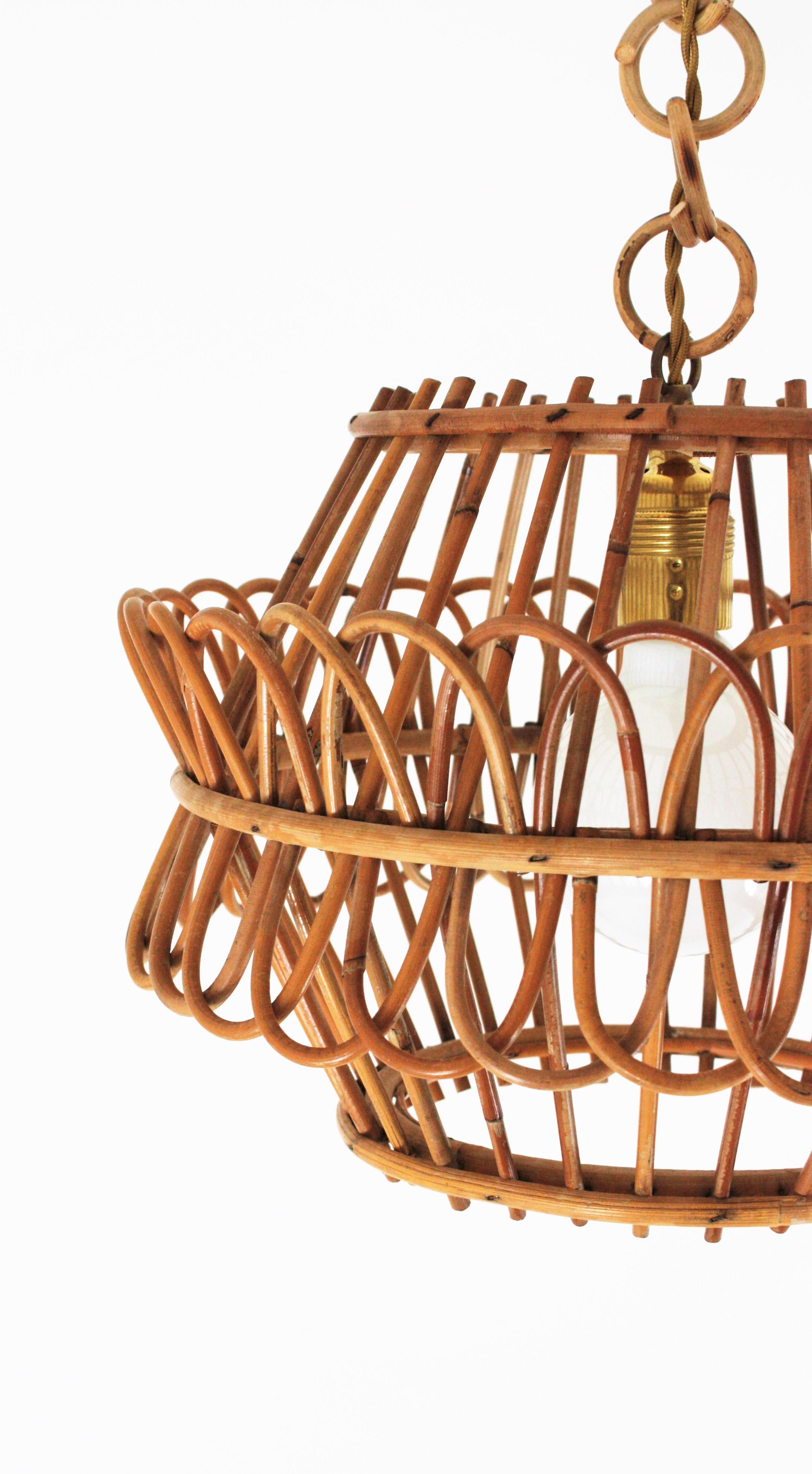 French Pendant Light or Lantern in Rattan, 1950s For Sale 5