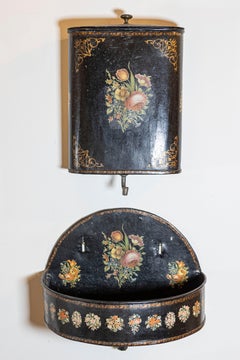 French Period Napoleon III Black Painted Tôle Lavabo with Floral Décor, 1870s