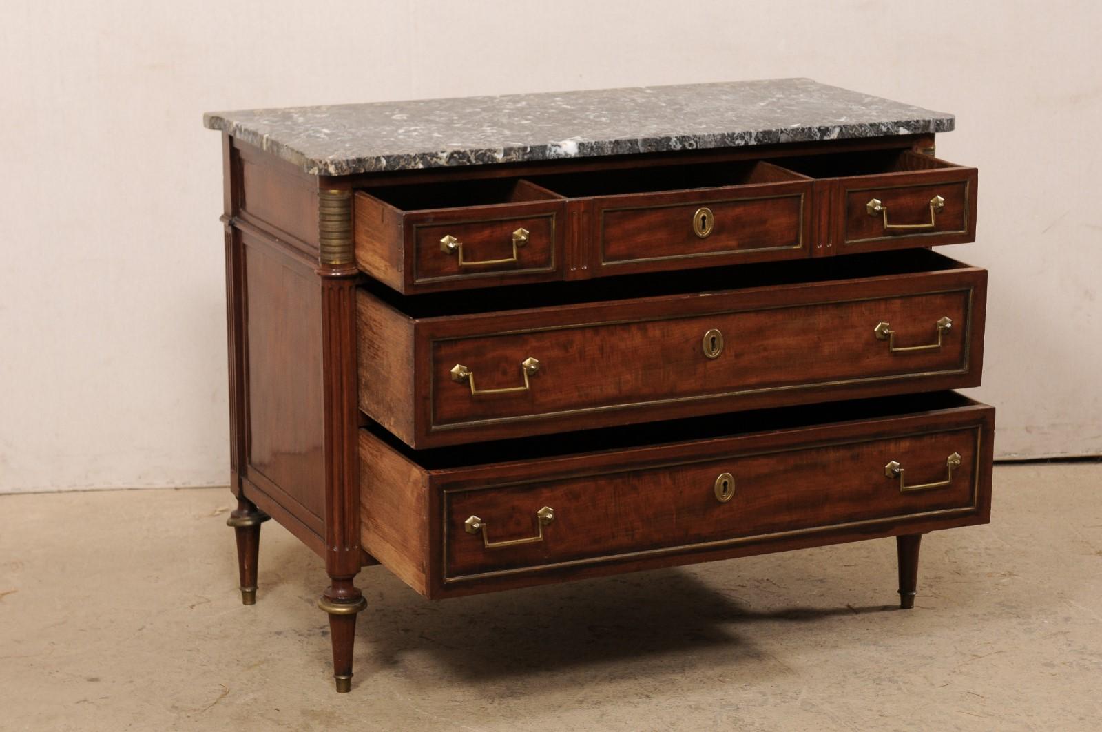 French Period Neoclassic Gray Marble-Top Commode w/Brass Accents In Good Condition For Sale In Atlanta, GA