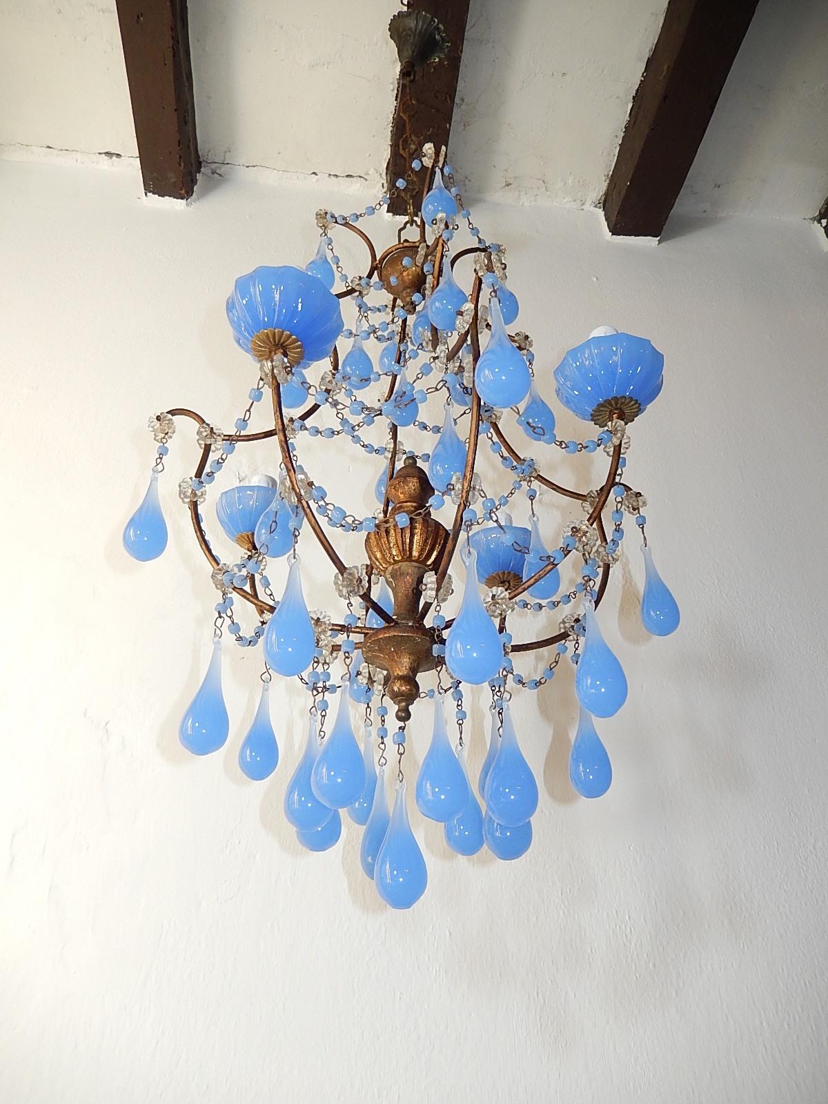 French Periwinkle Purple Lavender Opaline Drops, Chandelier, circa 1920 In Good Condition For Sale In Modena (MO), Modena (Mo)