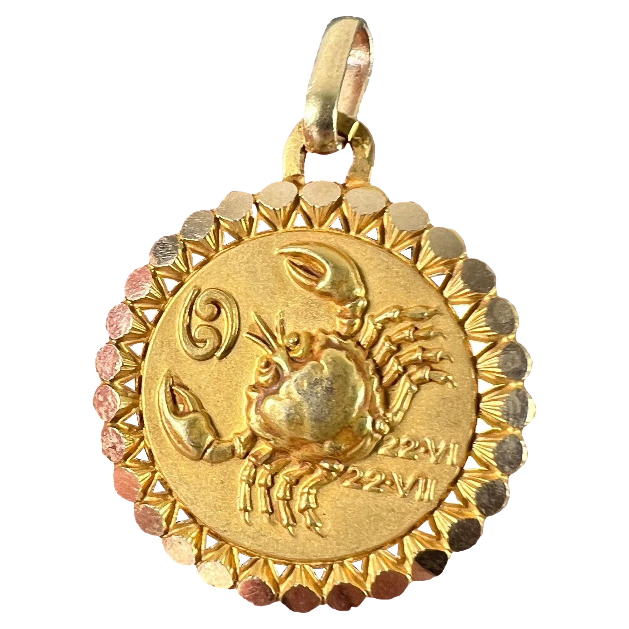 Ciondolo a forma di charme in oro giallo 18 carati French Perroud, grande segno zodiacale del Cancro