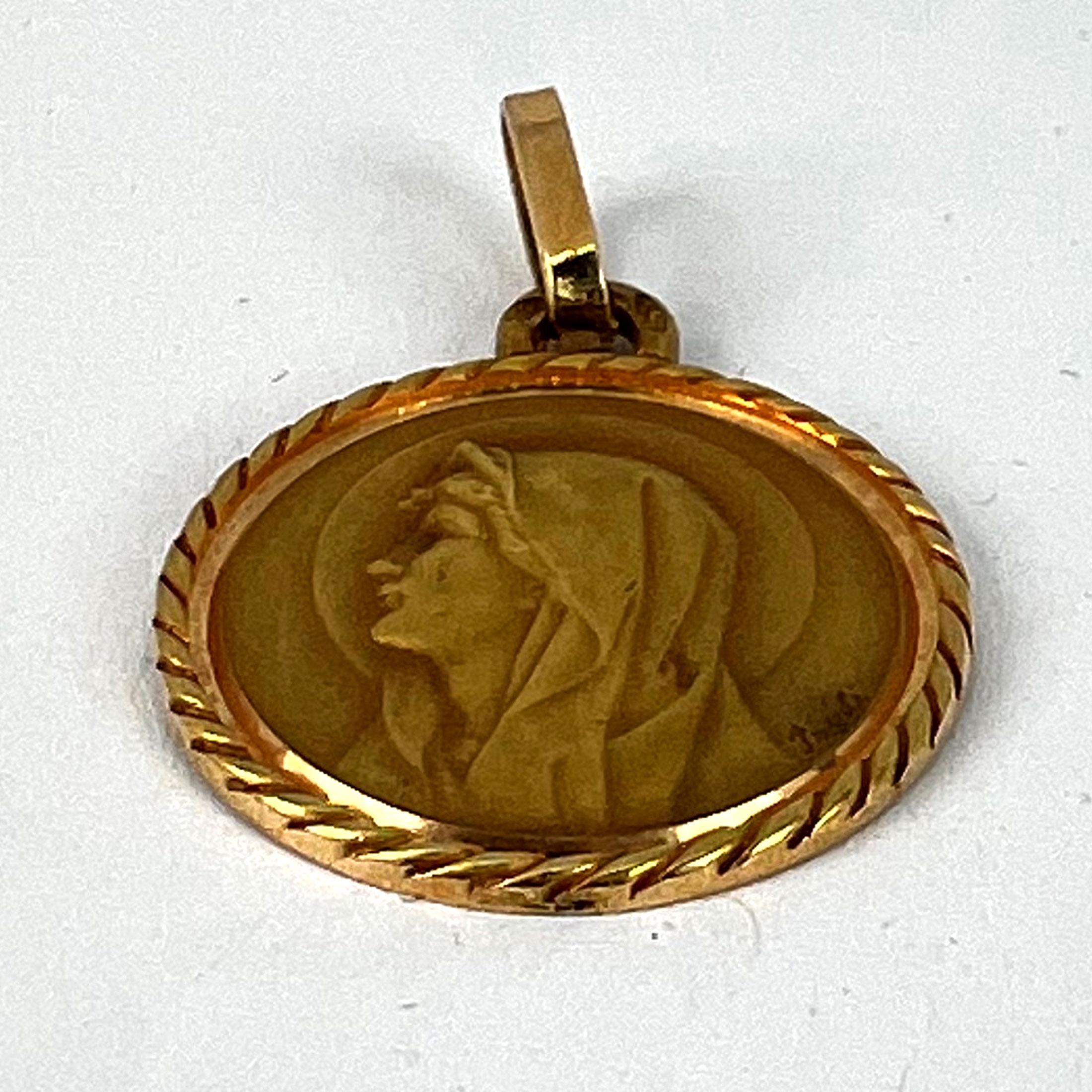 Perroud Pagdi Pendentif français en or jaune 18 carats avec médaille de la Vierge Marie en vente 9