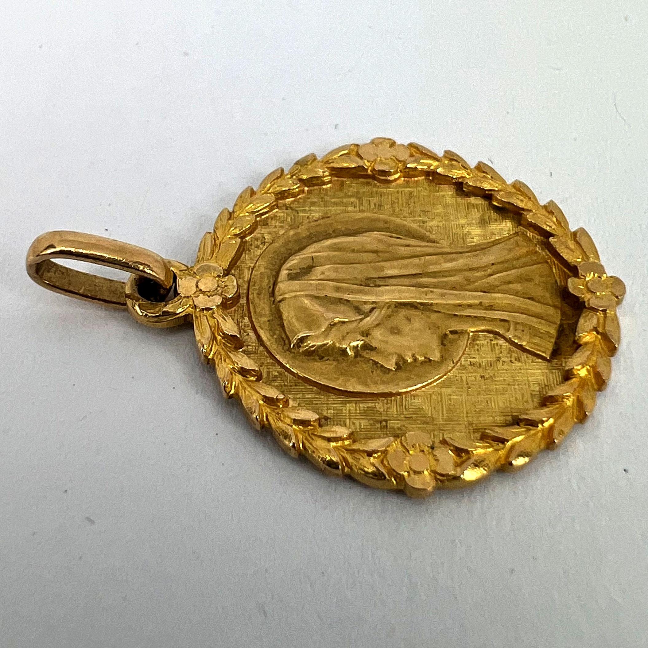Französisch Perroud Jungfrau Maria Blumen Blätter Kranz 18K Gelb Gold Medal Charme Stift im Angebot 11